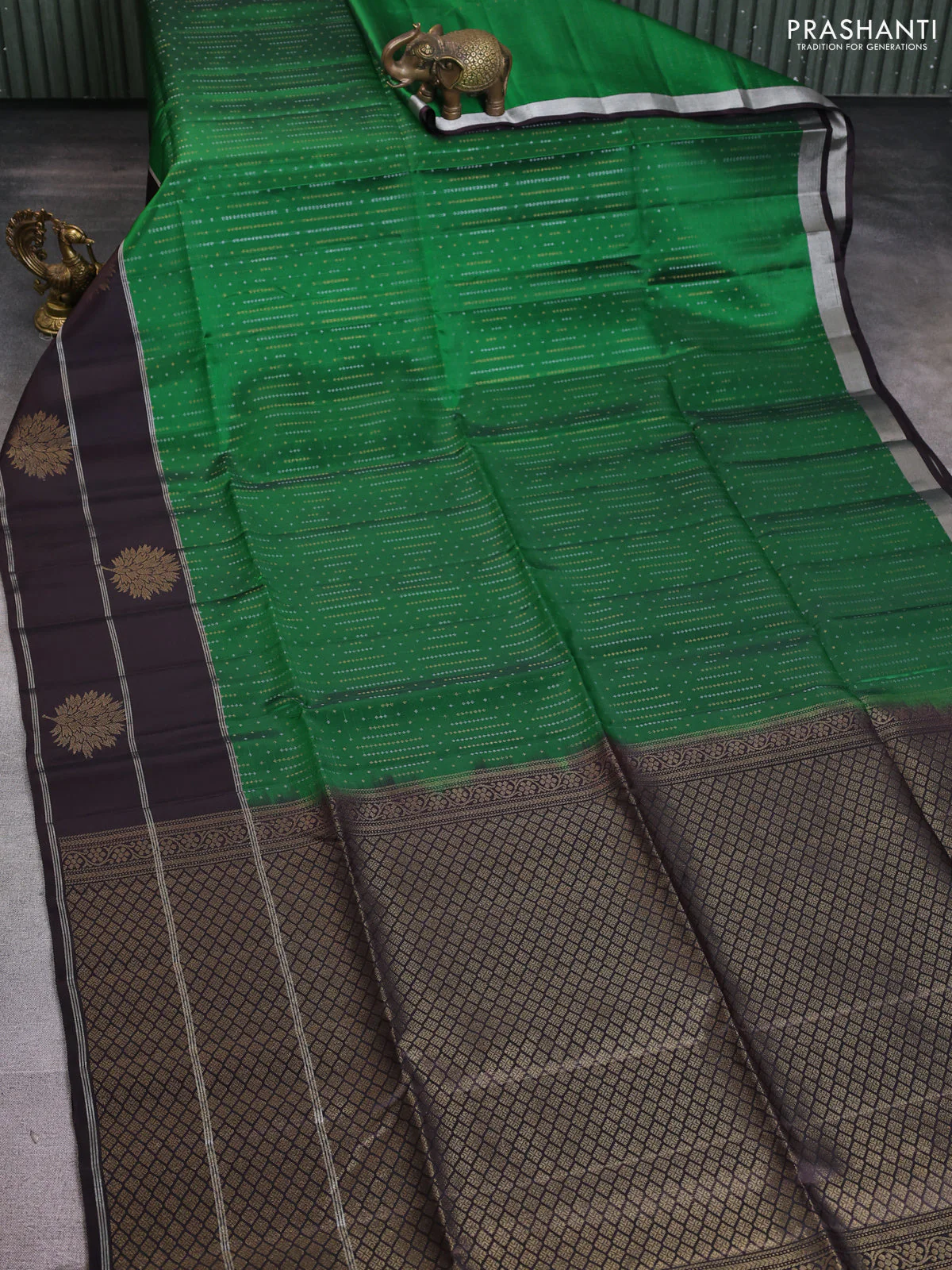 Kanchipuram soft silk saree green and wine shade with allover silver & gold zari weaves and zari woven butta border - Image 2