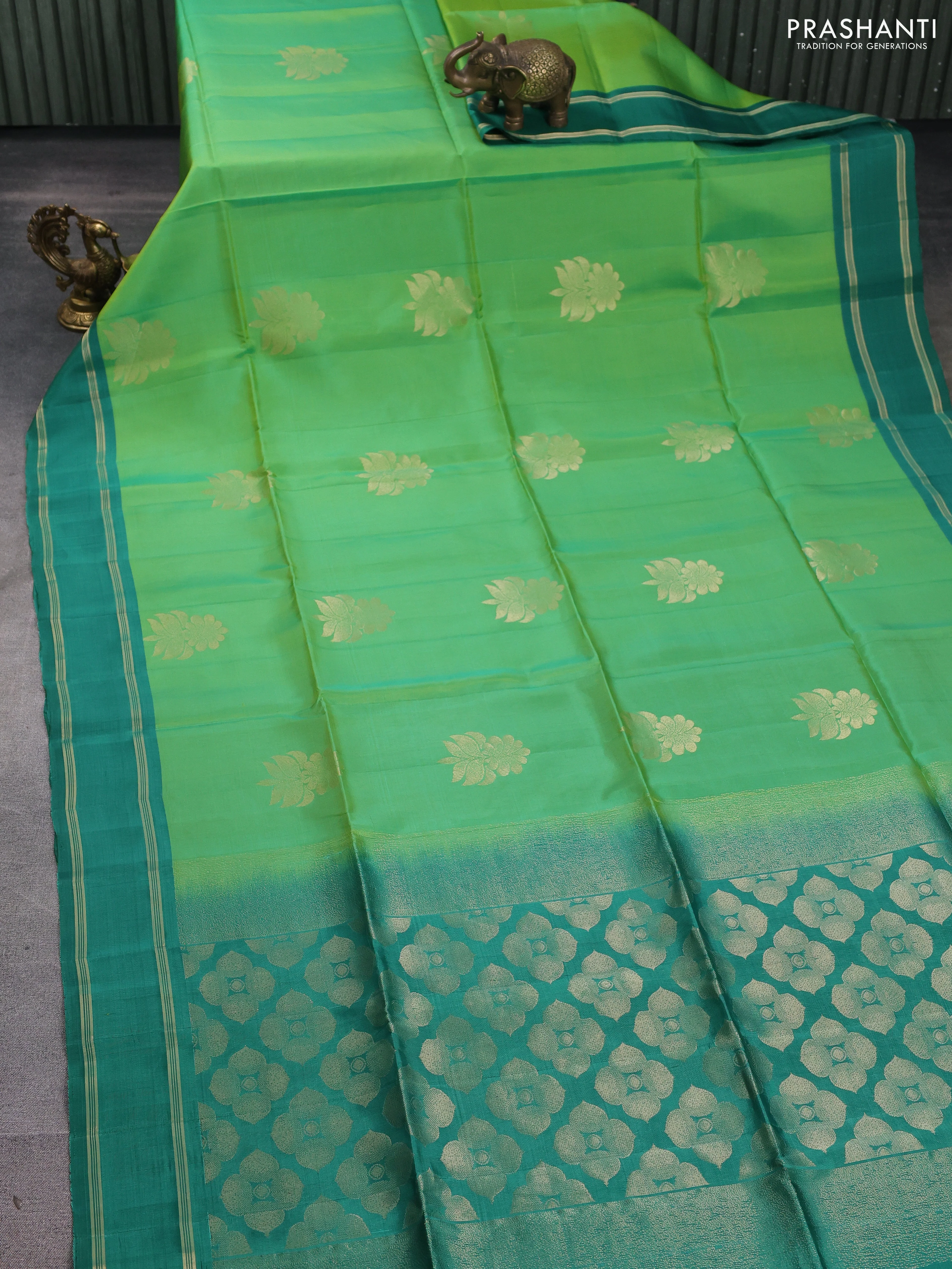 Kanchipuram soft silk saree light green and green with zari woven buttas and rettapet zari woven border - Image 2