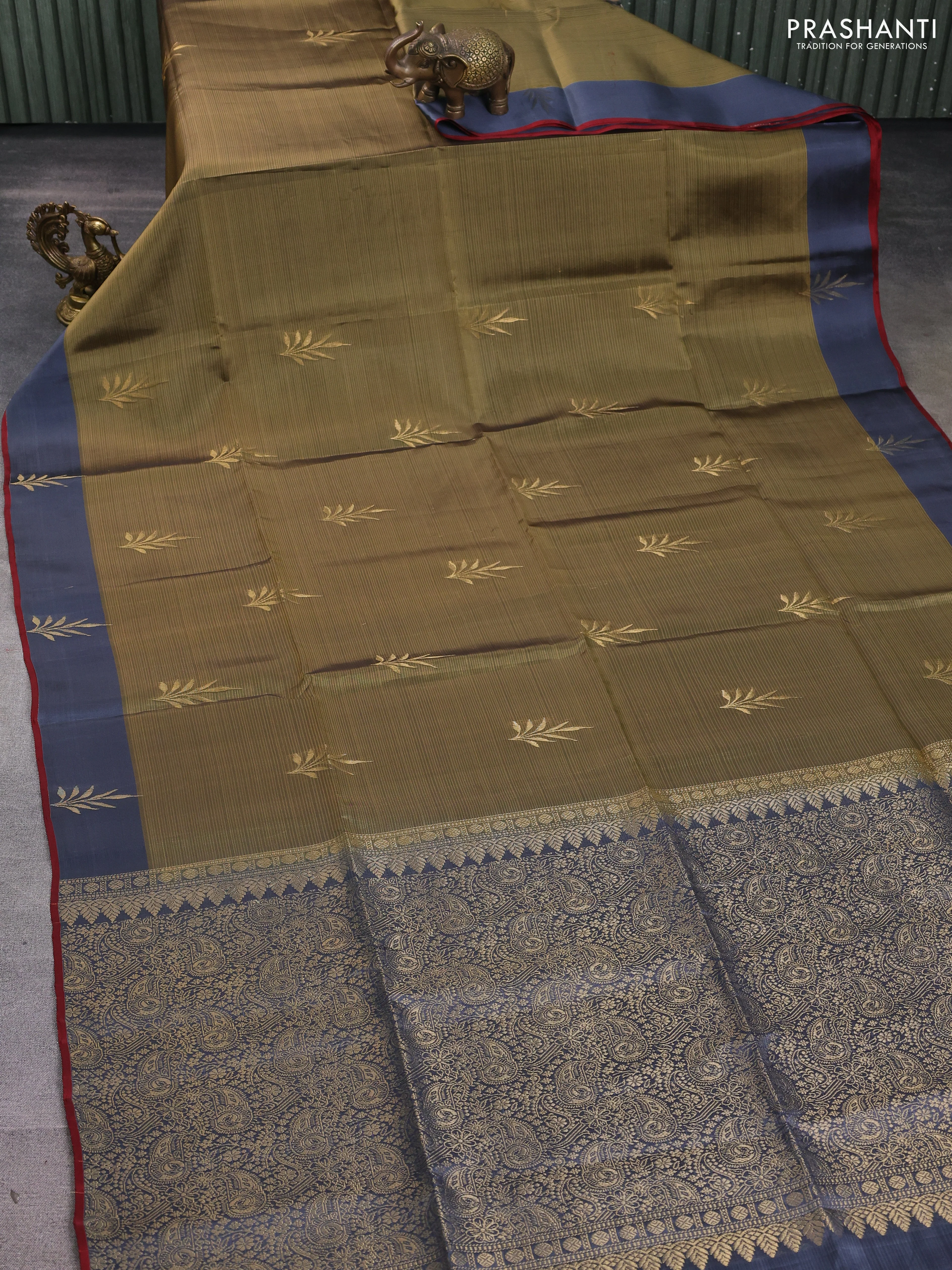 Kanchipuram soft silk saree mehendi green and grey with zari woven buttas and zari woven butta border - Image 2