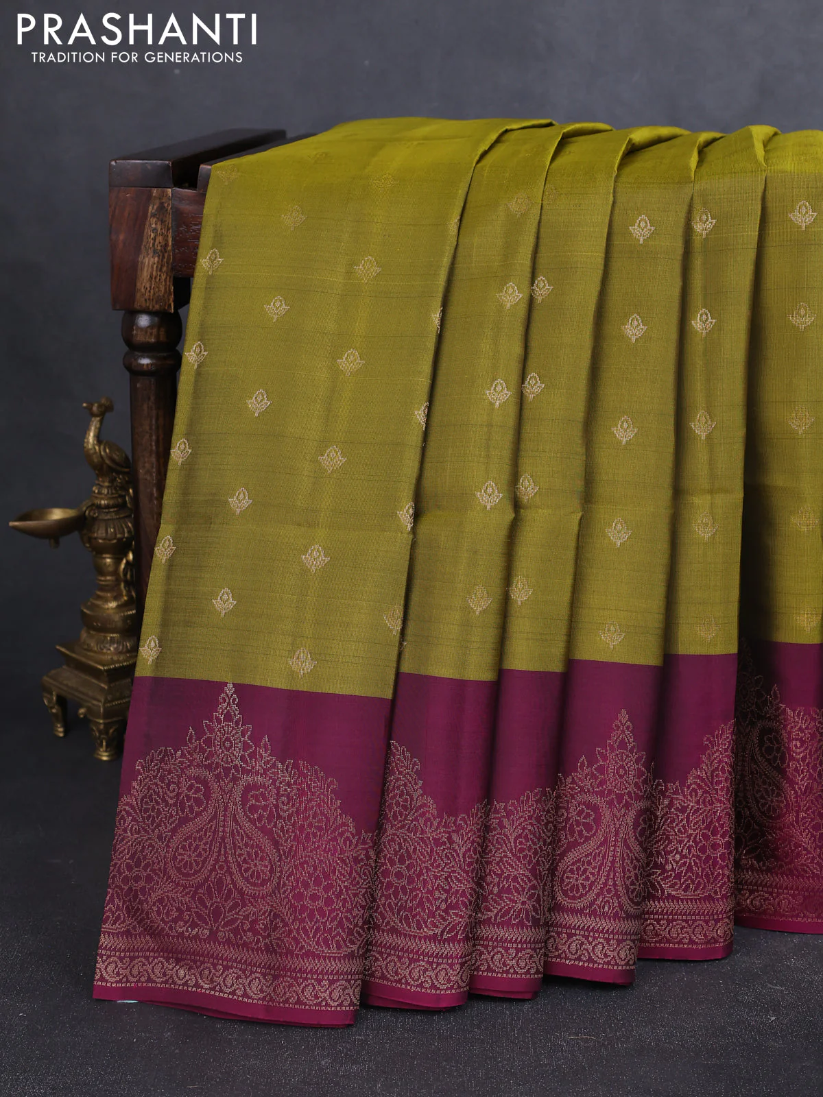 Kanchipuram soft silk saree mehendi green and magenta pink with allover zari woven buttas and long zari woven border