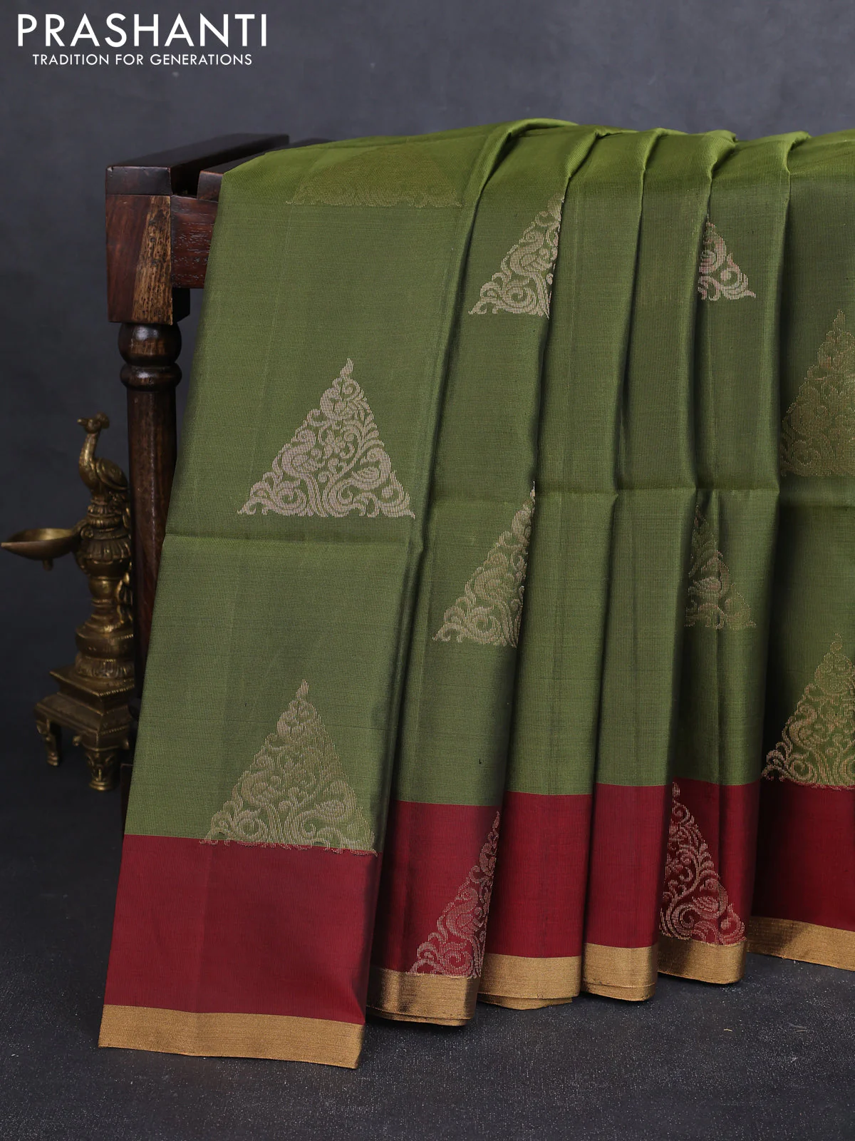 Kanchipuram soft silk saree mehendi green and maroon with allover zari woven buttas and simple zari woven border