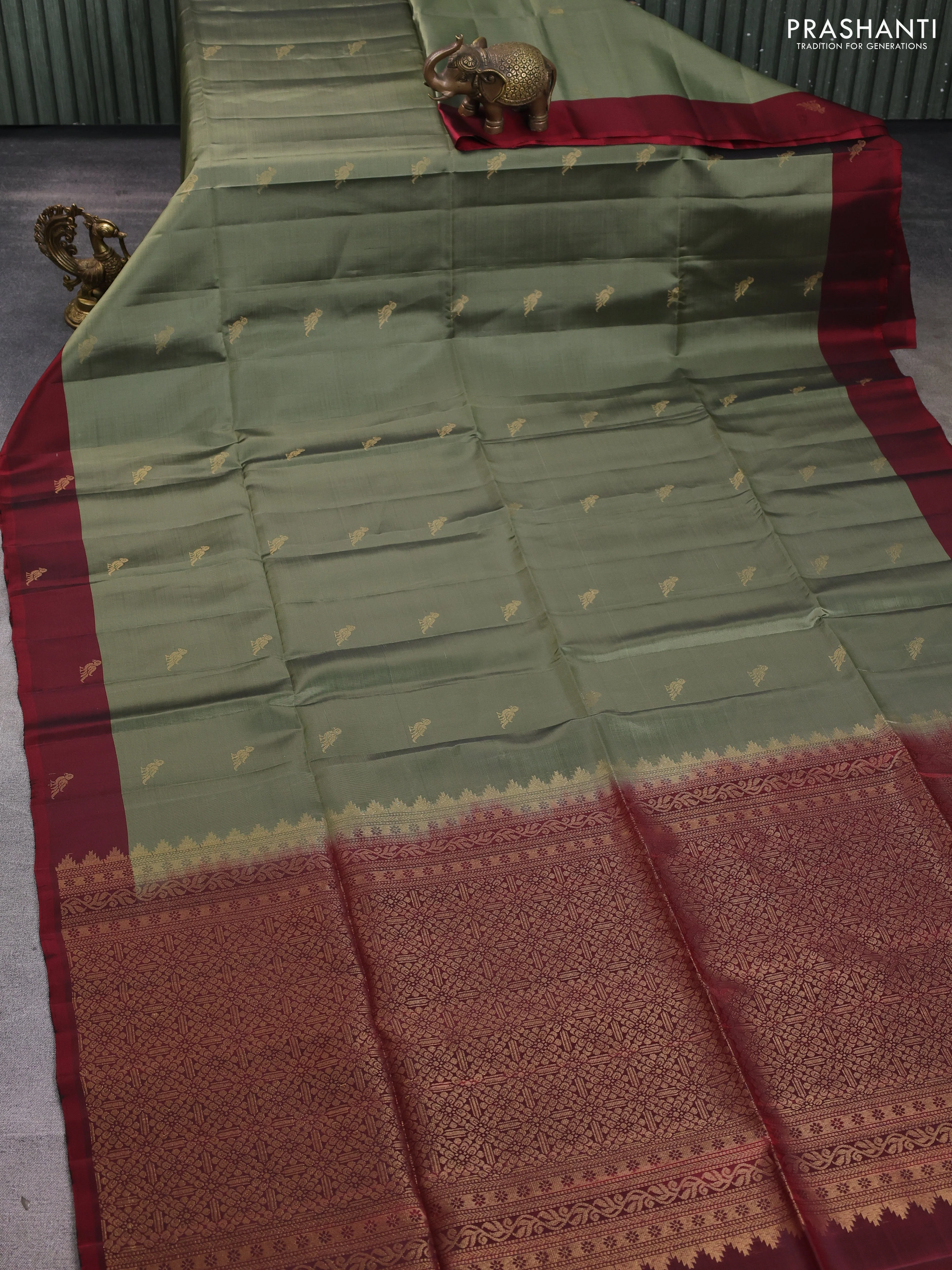 Kanchipuram soft silk saree pastel green and maroon with zari woven buttas and zari woven butta border - Image 2