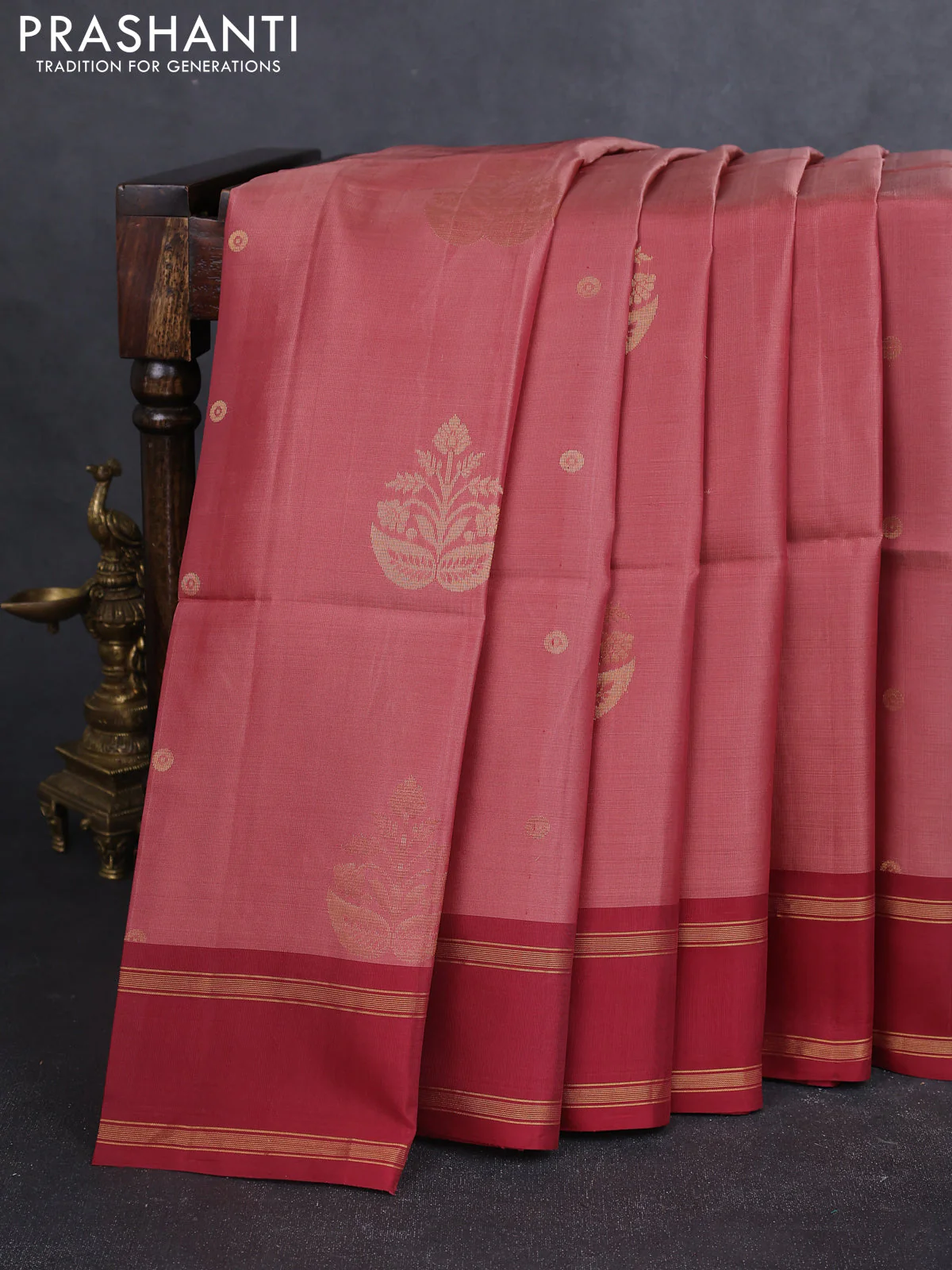 Kanchipuram soft silk saree pastel maroon and maroon with zari woven buttas and rettapet zari woven border