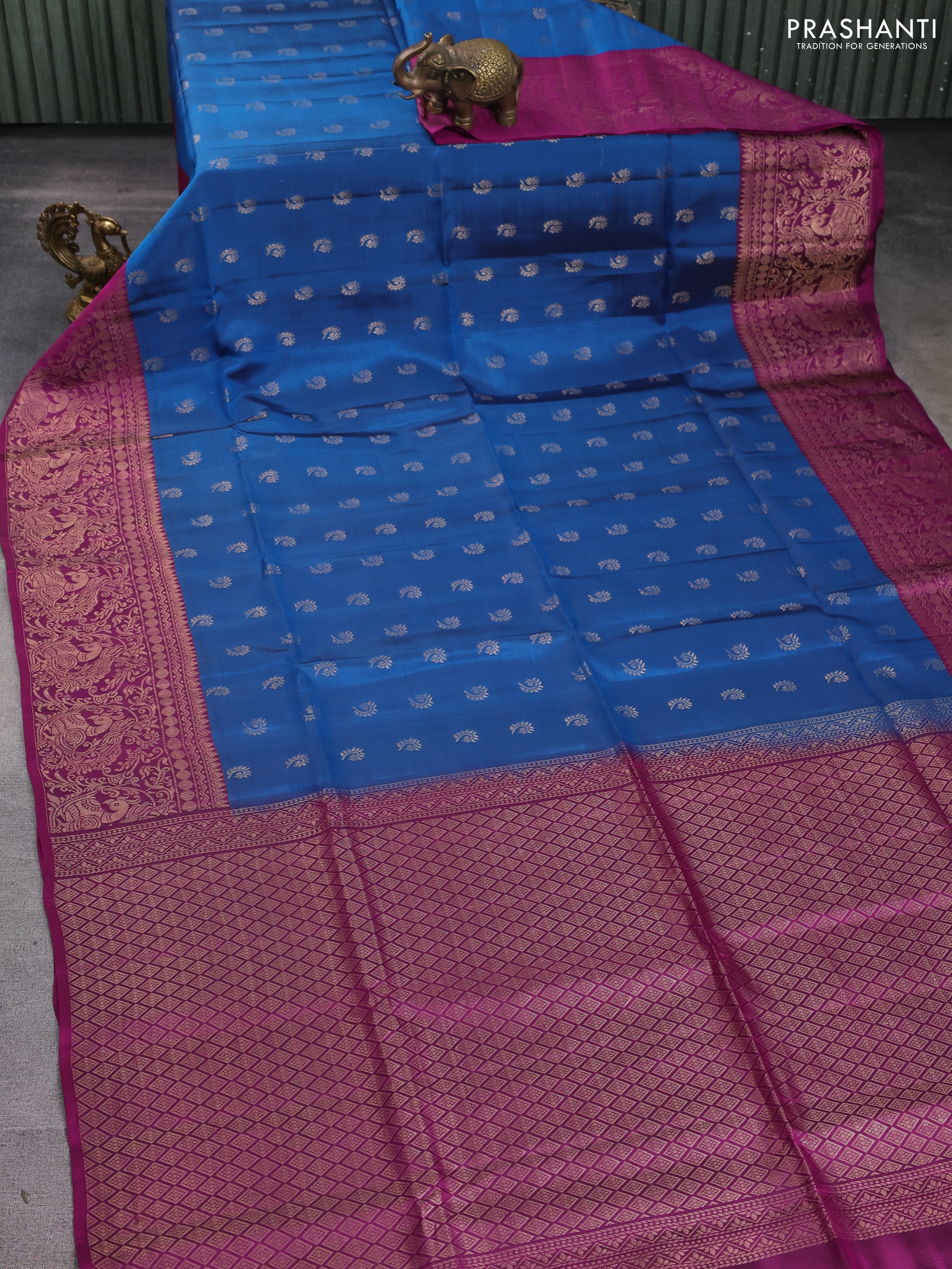 Kanchipuram soft silk saree peacock blue and magenta pink with allover zari woven buttas and long zari woven border - Image 2