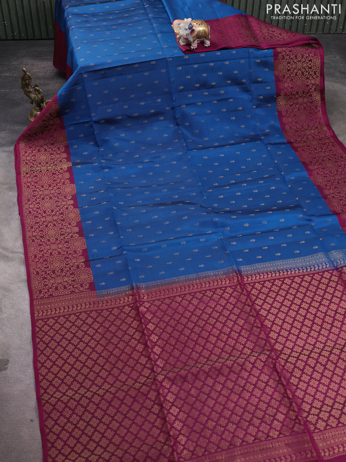 Kanchipuram soft silk saree peacock blue and magenta pink with allover zari woven buttas and zari woven border - Image 2