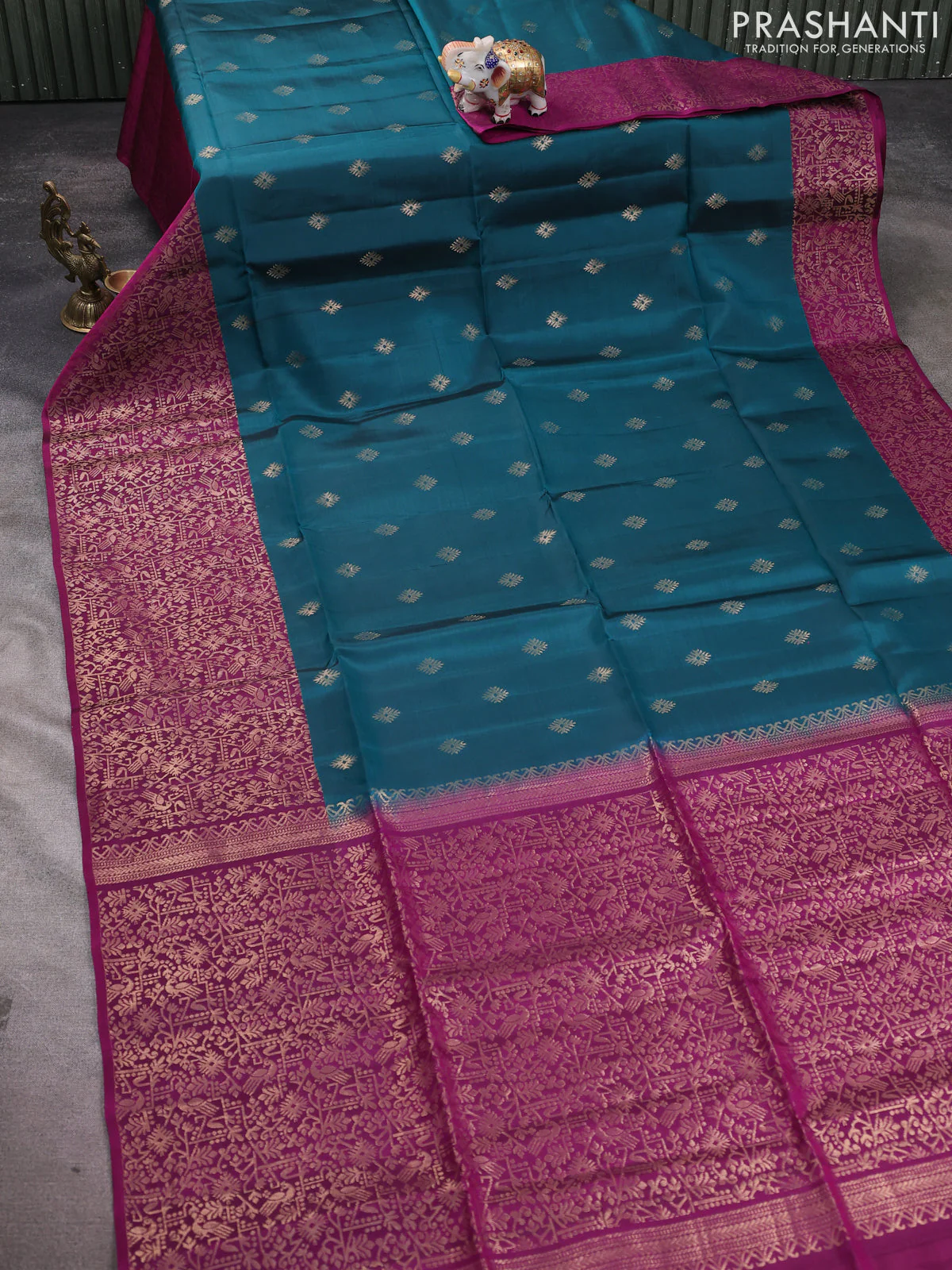Kanchipuram soft silk saree peacock green and pink with allover zari woven buttas and long zari woven border - Image 2