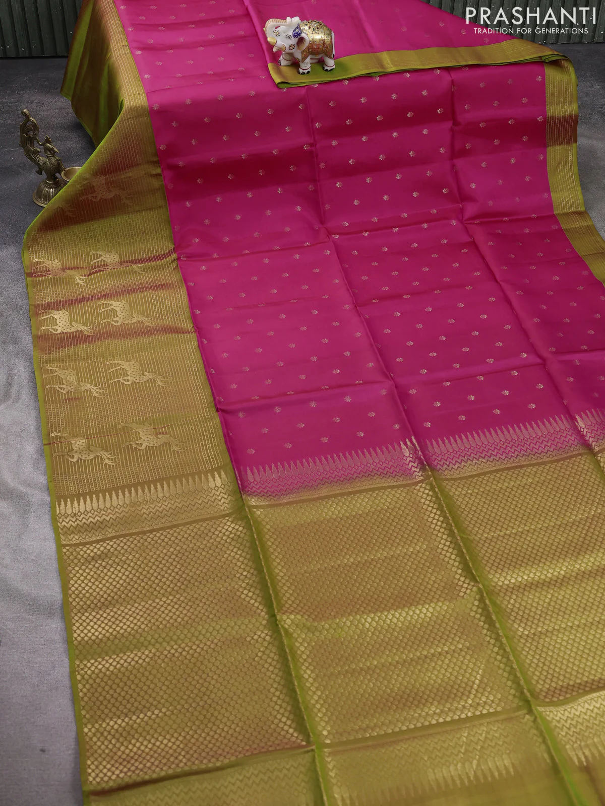 Kanchipuram soft silk saree pink and light green with allover zari woven buttas and long zari woven border - Image 2