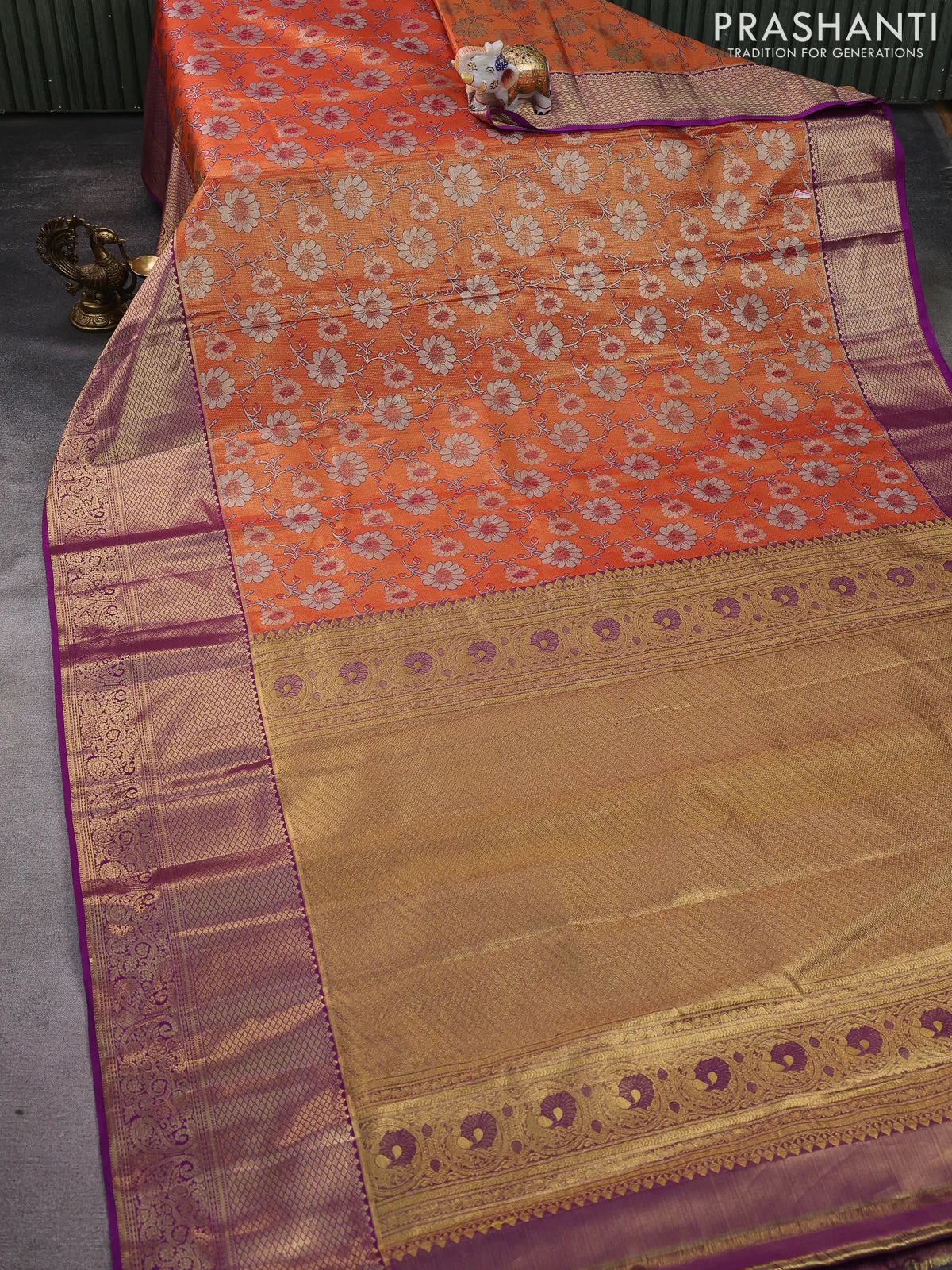Kanchipuram tissue silk saree orange and purple with allover zari woven brocade weaves and long zari woven border - Image 2