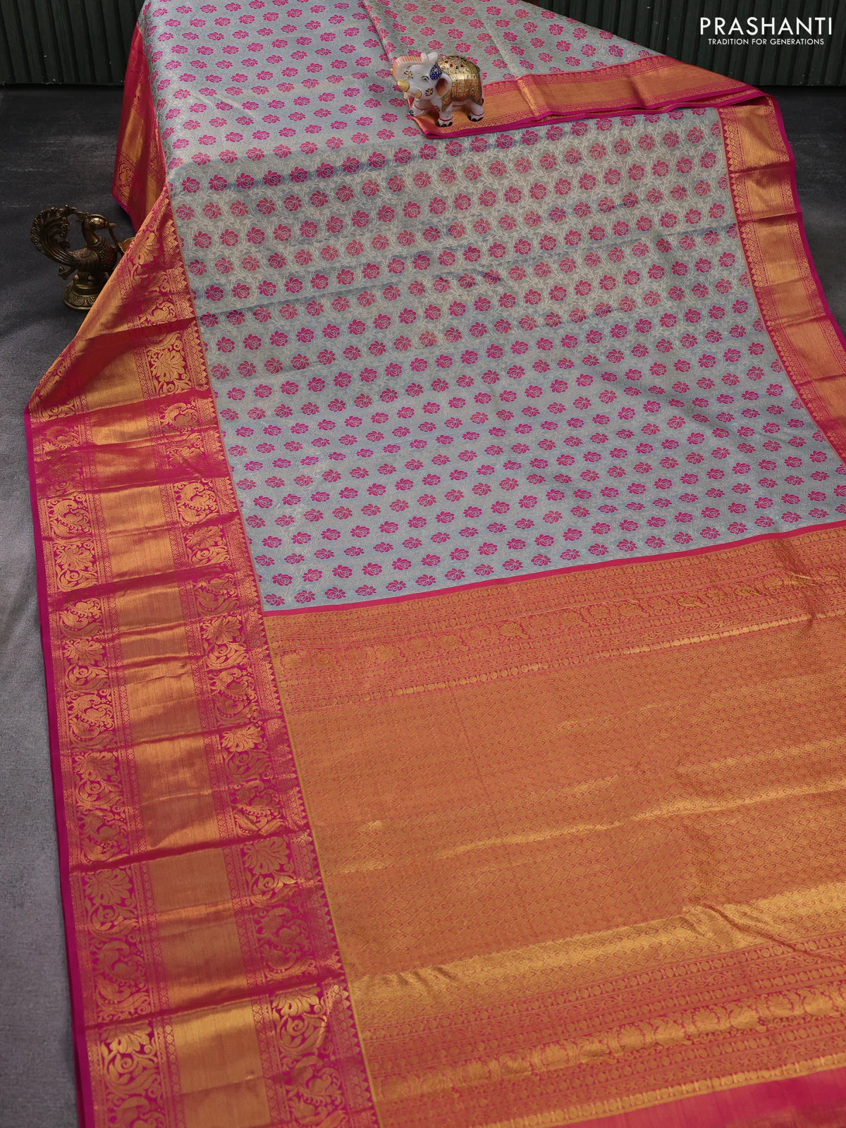 Kanchipuram tissue silk saree pastel blue and pink with allover zari woven brocade weaves and long zari woven border - Image 2