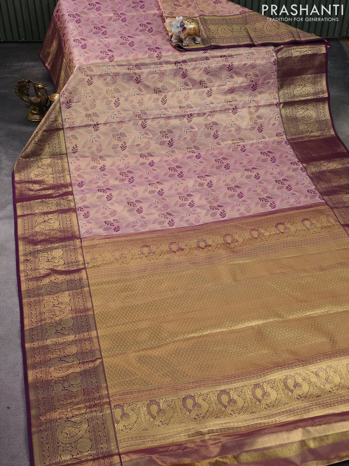 Kanchipuram tissue silk saree pastel pink and purple with allover zari woven brocade weaves and zari woven border - Image 2