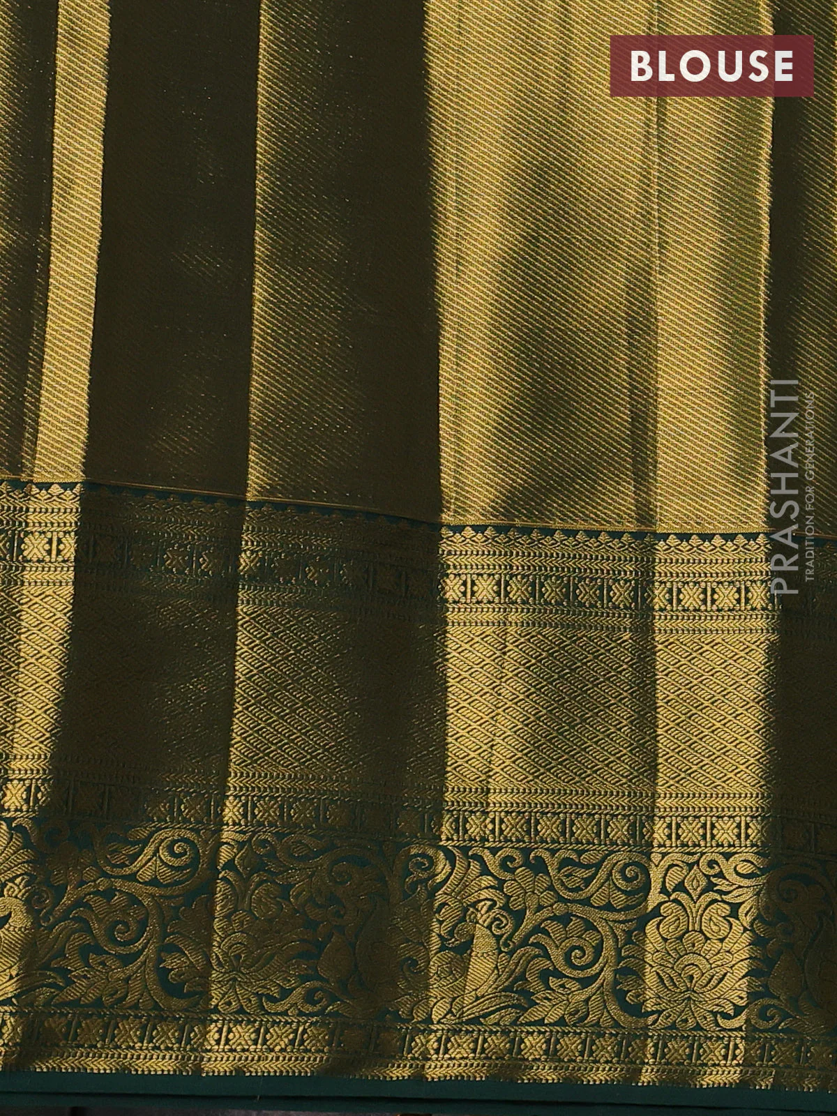 Kanchipuram tissue silk saree peach pink and green with allover zari woven brocade weaves and long zari woven border - Image 3