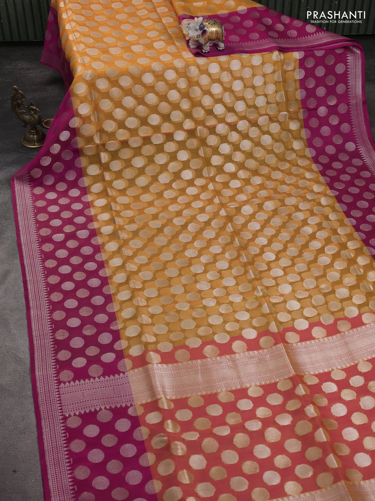 Kora jamdhani silk saree mustard yellow and pink with allover jamdhani weaves and zari woven border - Image 2