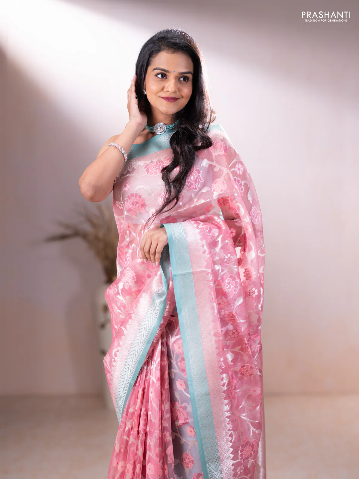 Kora jamdhani silk saree peach pink and teal green with allover jamdhani weaves and zari woven border - Image 2