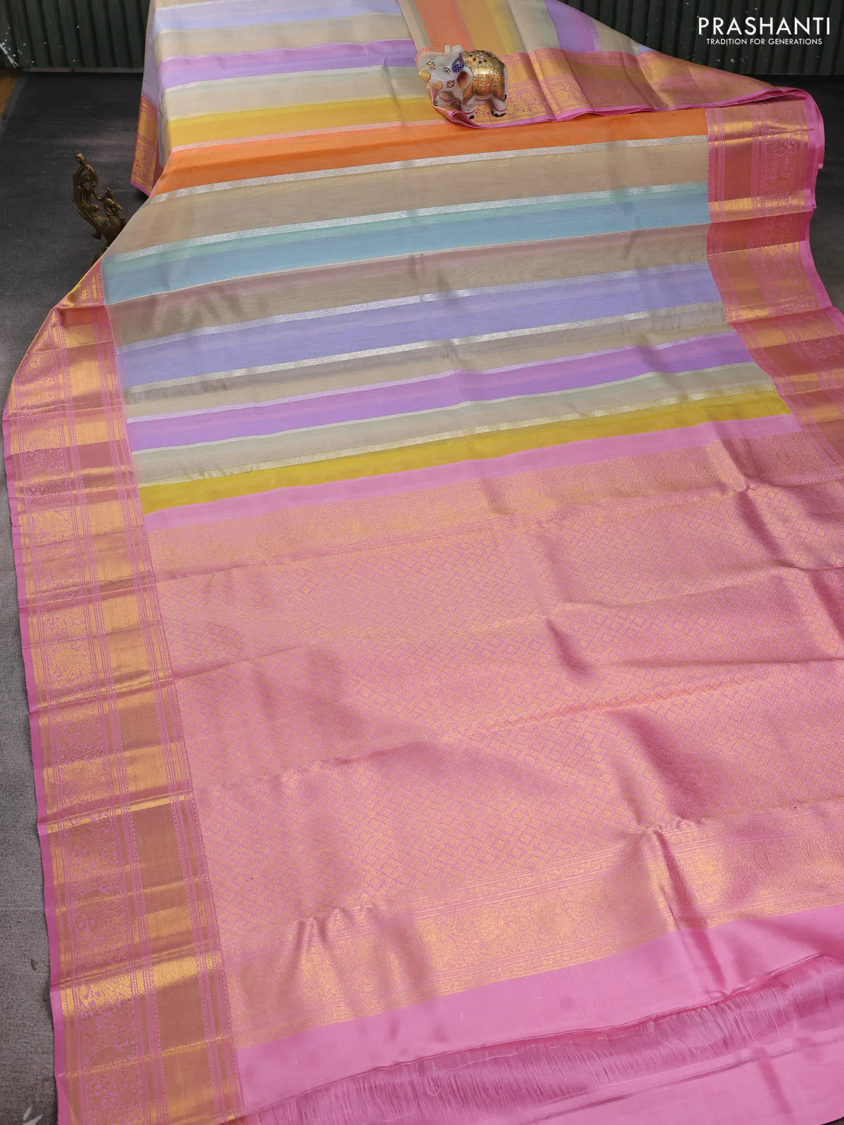 Kora kanchipuram silk saree multi colour and light pink with allover silver zari weaves and zari woven korvai border - Image 2