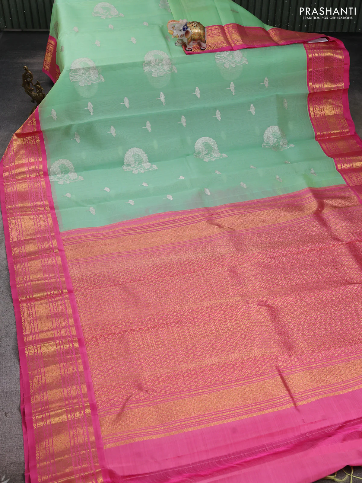 Kora kanchipuram silk saree pastel green and light pink with silver zari woven buttas and rich zari woven korvai border - Image 2