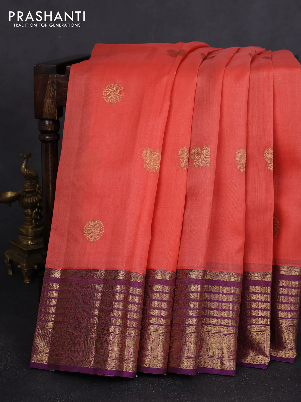 Kora kanchipuram silk saree peach shade and purple with zari woven buttas and rich zari woven border - Image 2