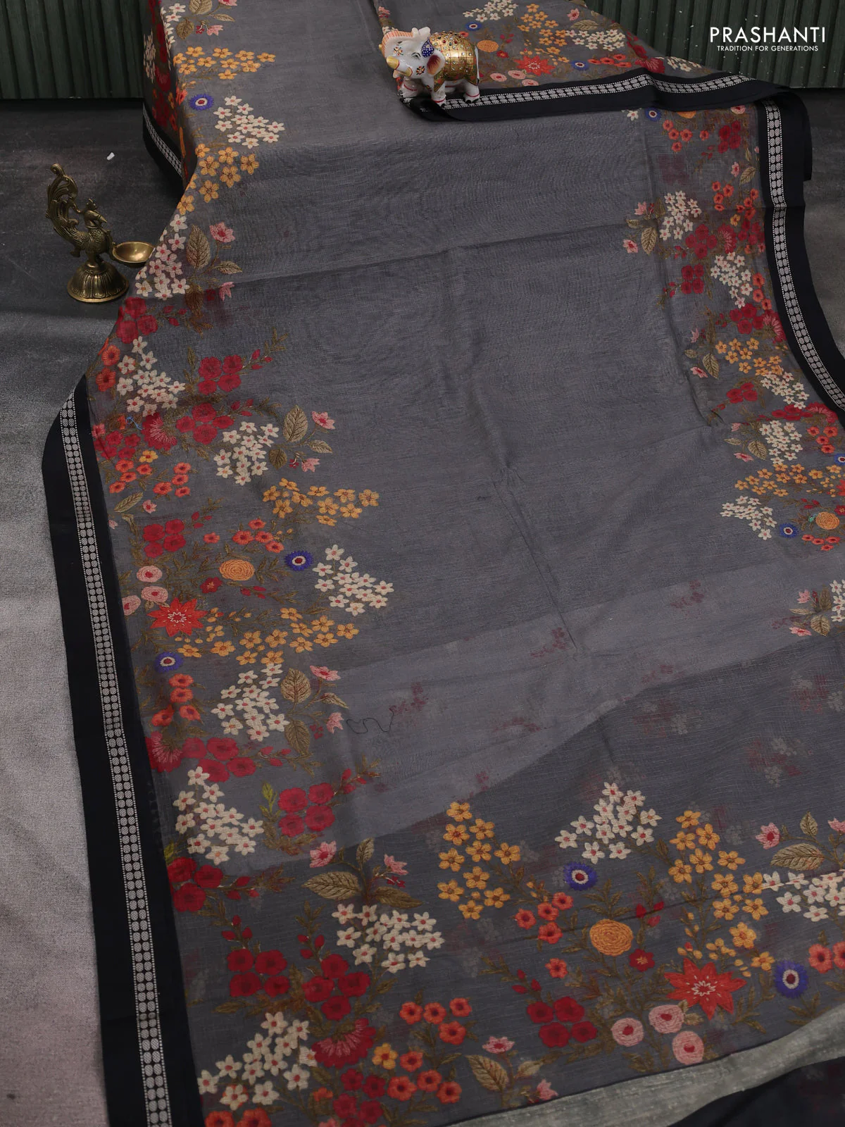 Kota silk cotton saree grey and black with allover floral digital prints and thread woven border - Image 2