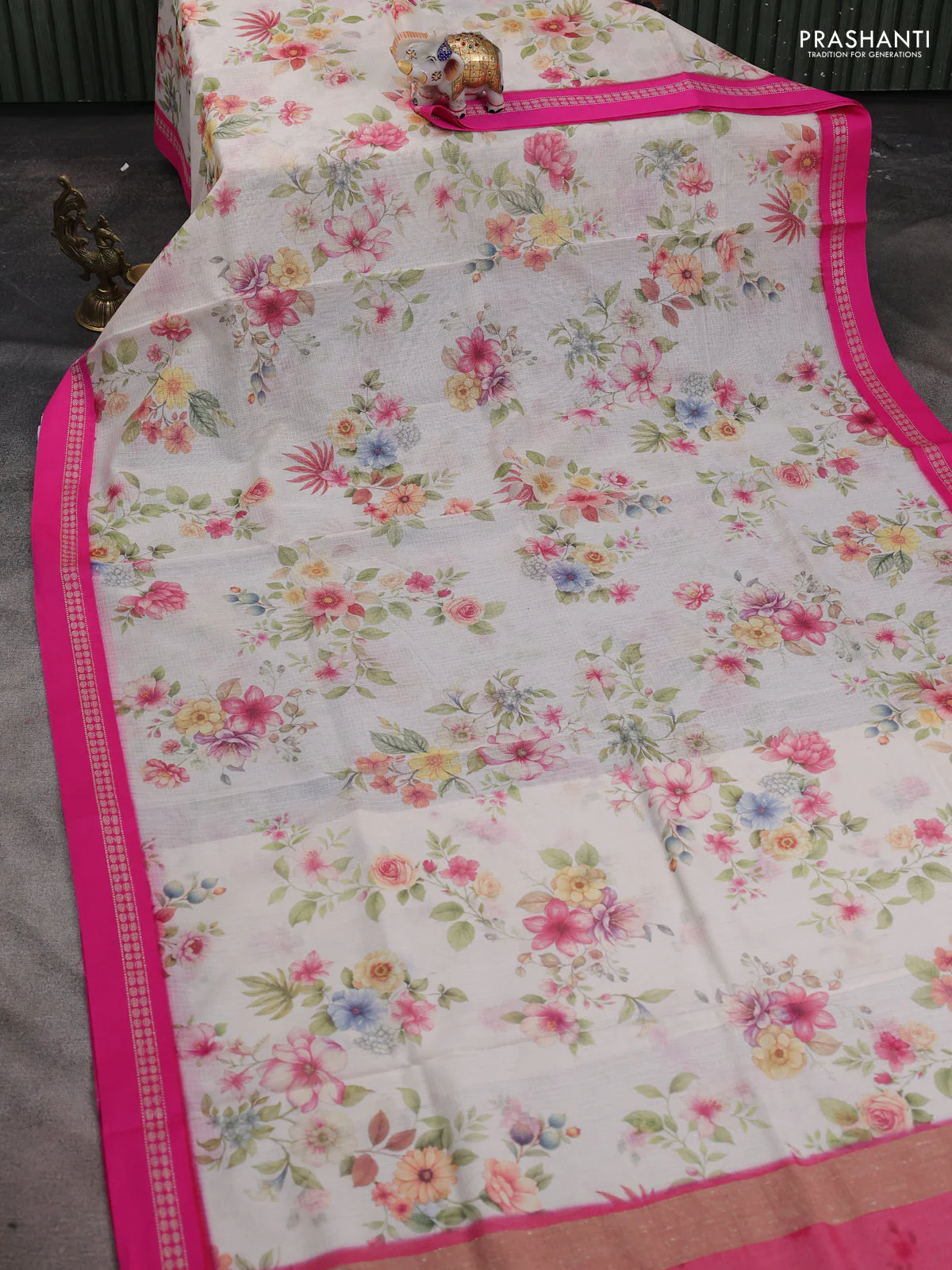 Kota silk cotton saree off white and pink with floarl digital prints and thread woven border - Image 2