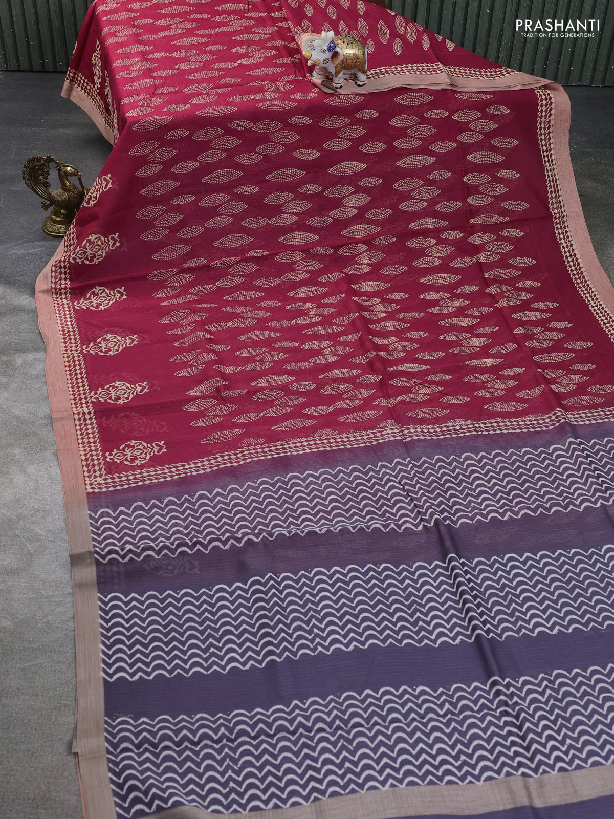 Kota silk cotton saree pink and grey with block prints and long printed border - Image 2