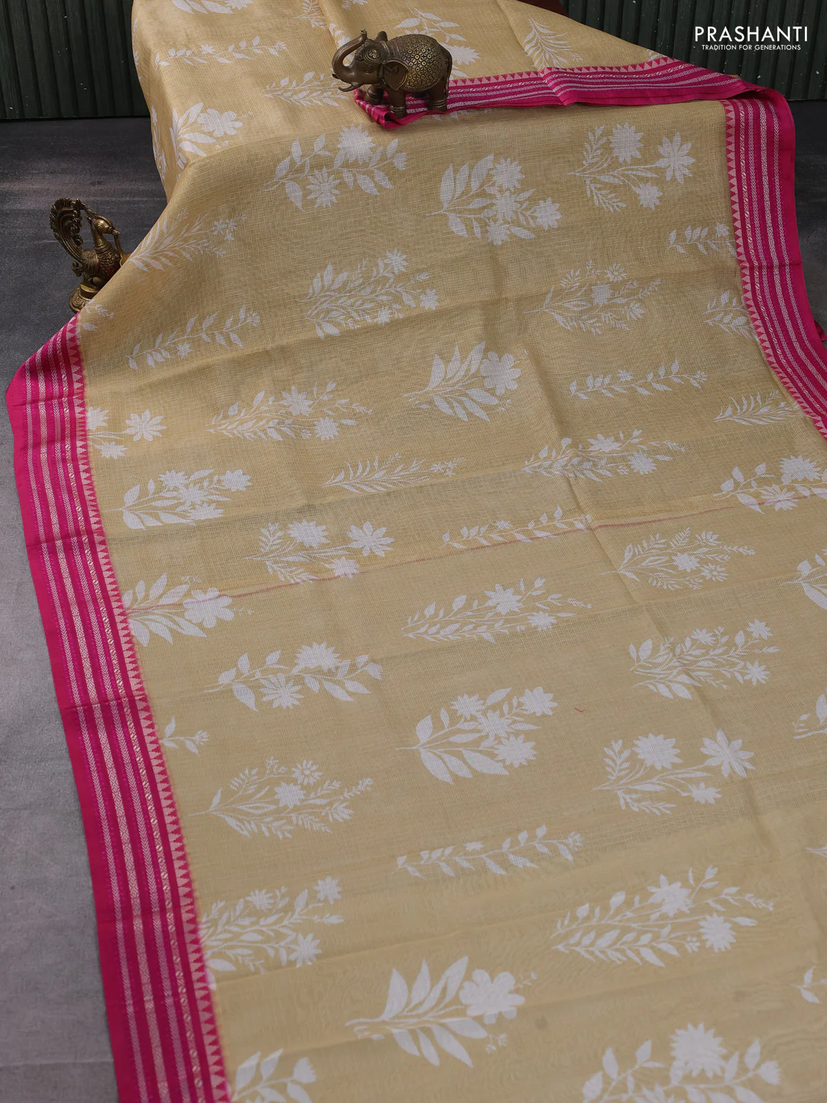 Kota silk cotton saree sandal and pink with floarl digital prints and thread woven border - Image 2