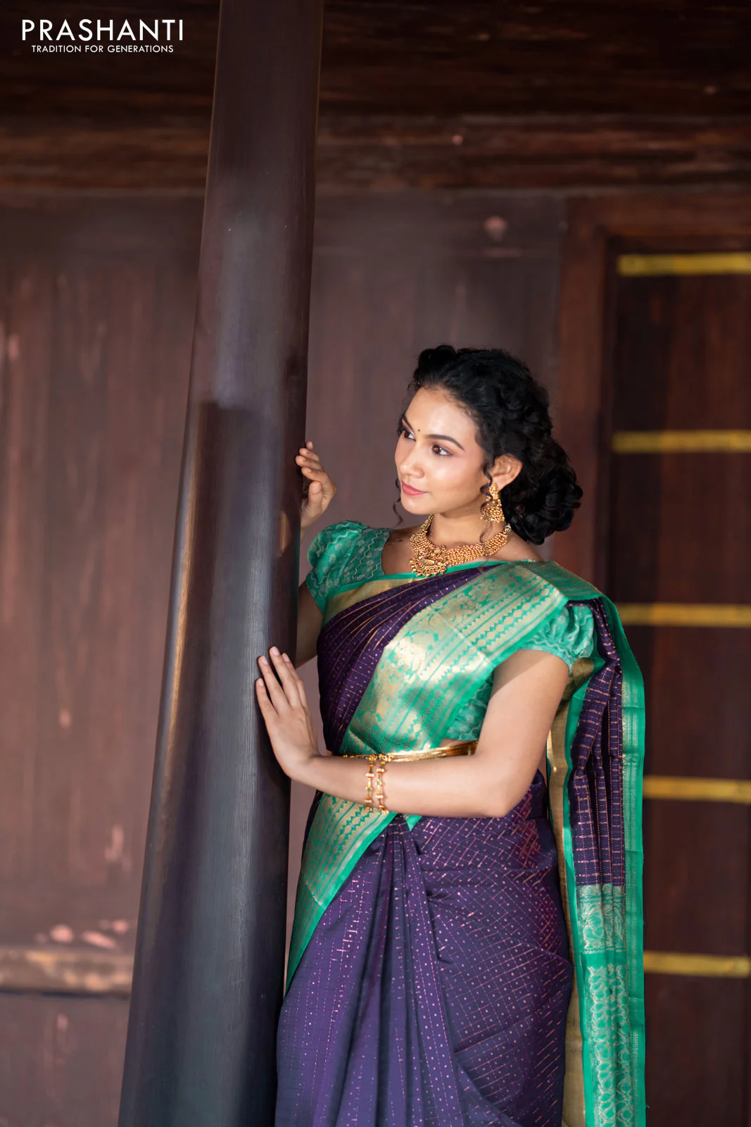 Kuppadam silk cotton saree blue and teal green with allover zari checks & buttas and temple woven elephant design zari border - Image 5