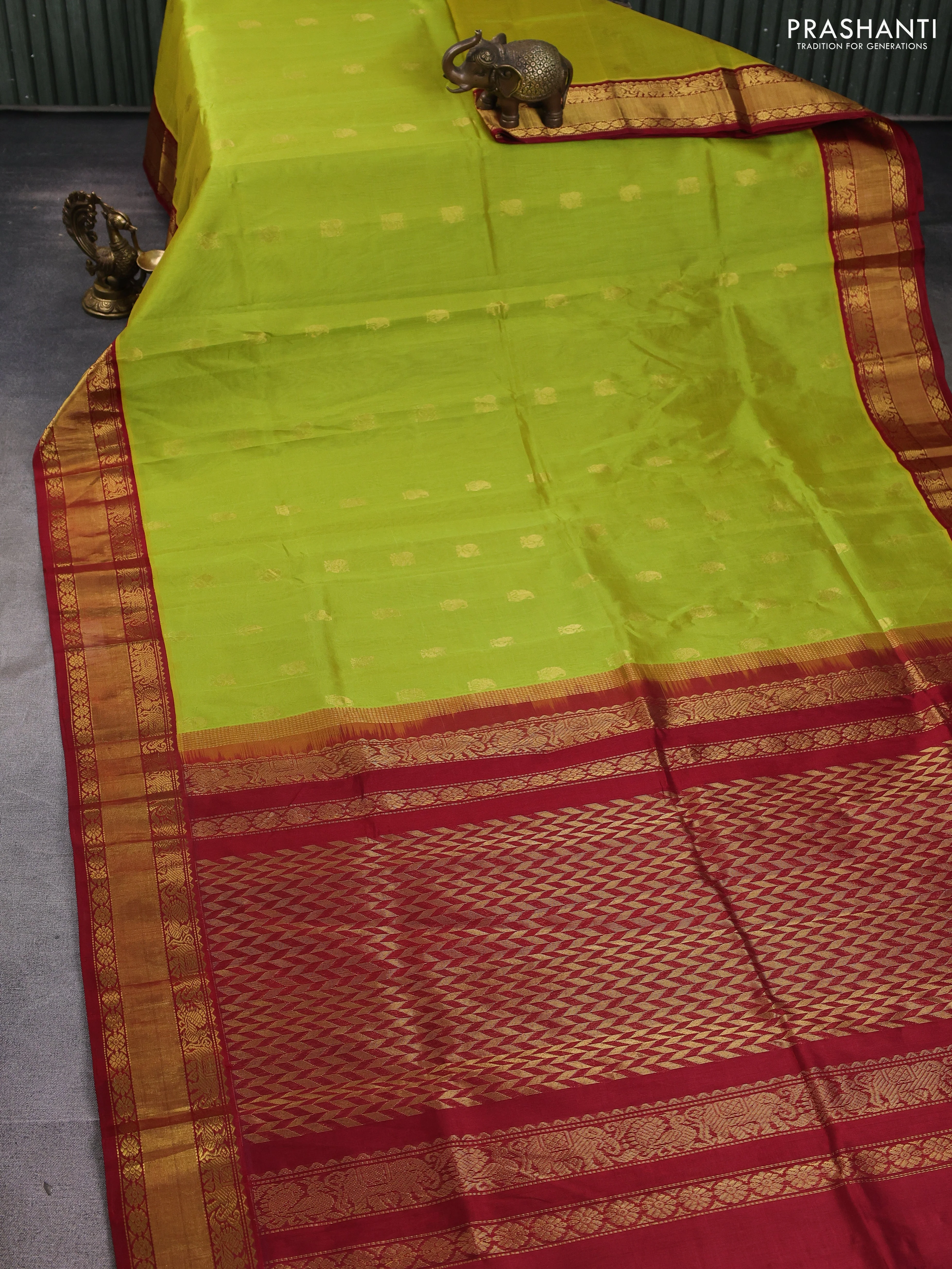 Kuppadam silk cotton saree light green and maroon with annam zari woven buttas and zari woven korvai border - Image 2