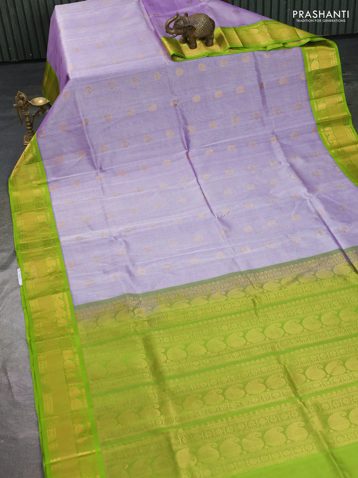 Kuppadam silk cotton saree pastel lavender and fluorescent green with annam zari woven buttas and paisley zari woven border - Image 2