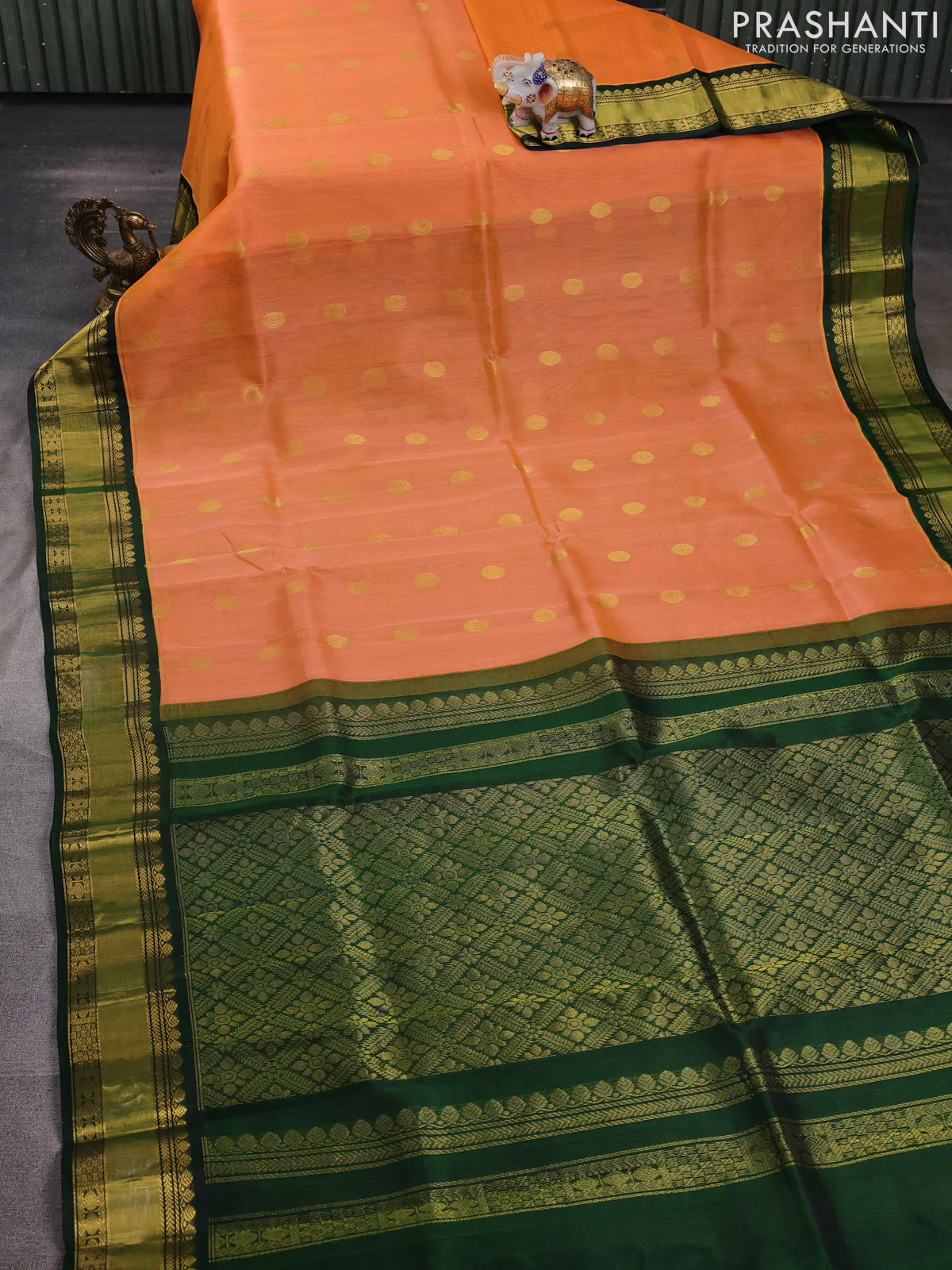 Kuppadam silk cotton saree peach orange and bottle green with allover zari woven buttas and rettapet zari woven border - Image 2