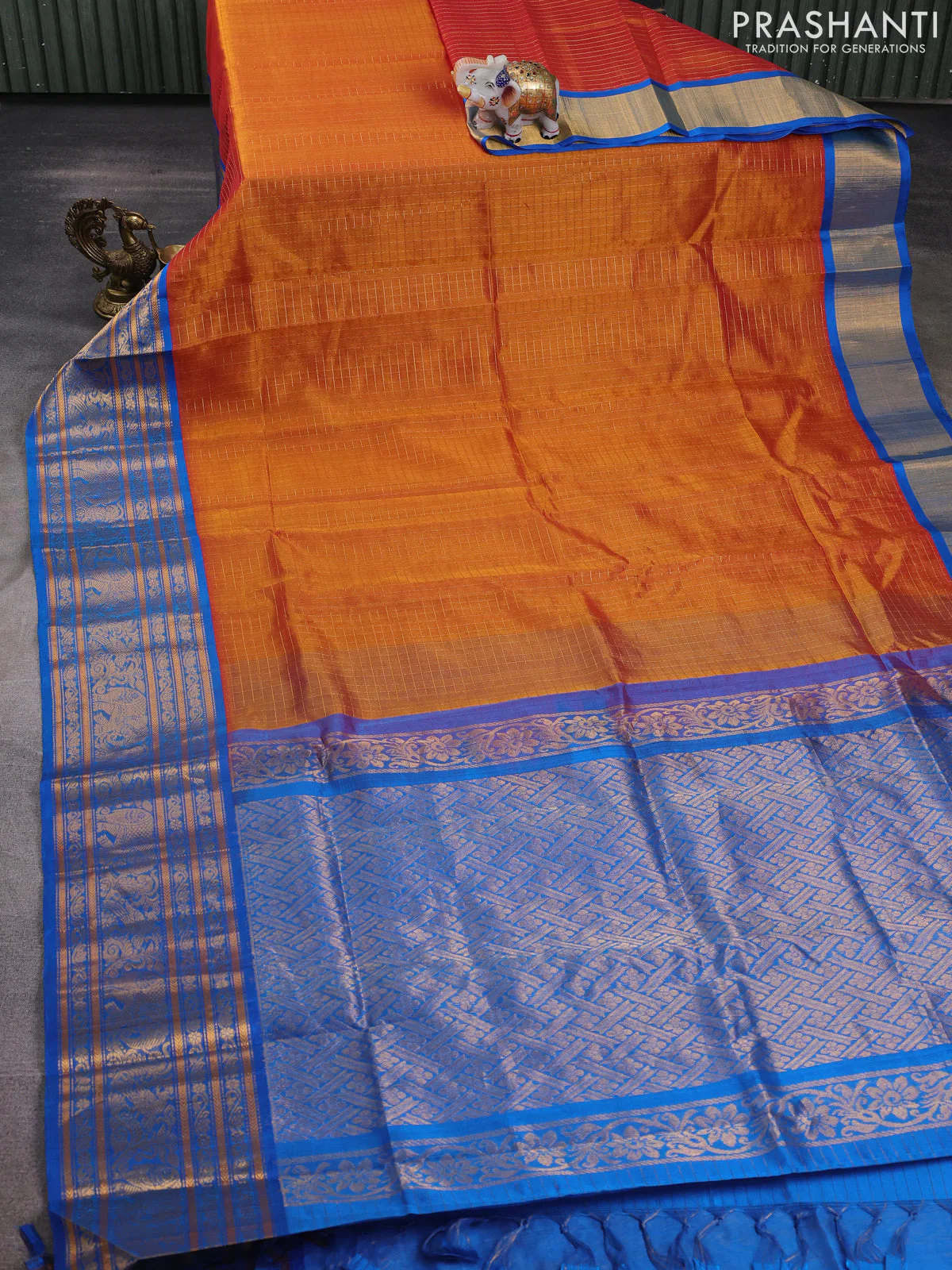 Kuppadam silk cotton saree rust shade and cs blue with allover zari checked pattern and long zari woven border - Image 2