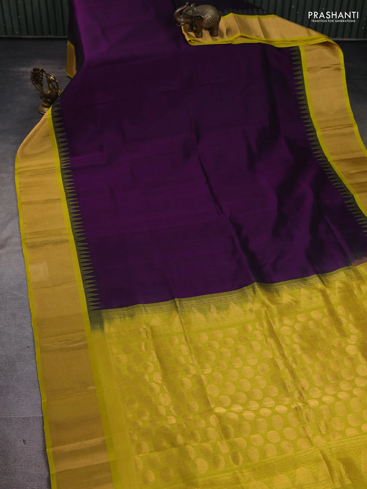Kuppadam silk cotton saree violet and lime yellow with plain body and temple design zari woven border - Image 2