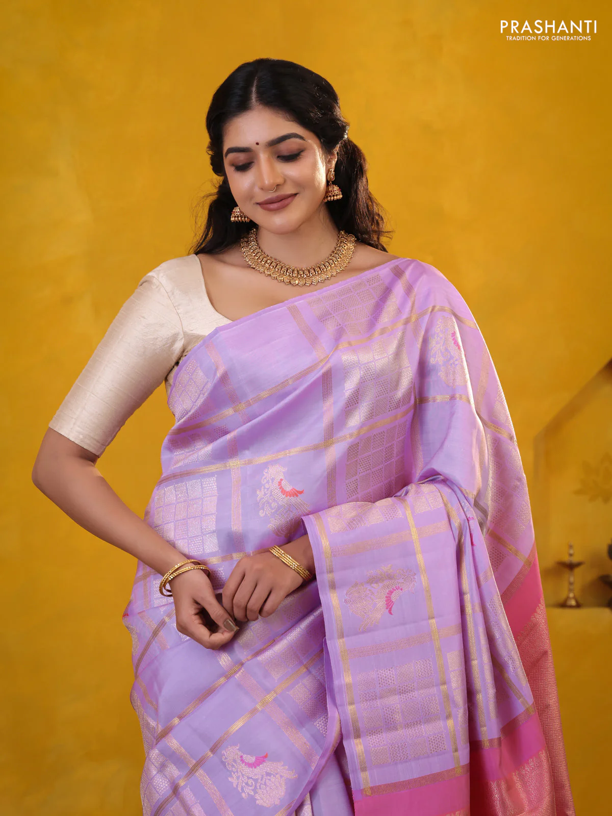 Lavender-Peach Pink Pure kanchipuram silk saree With Allover zari checked pattern - Image 2