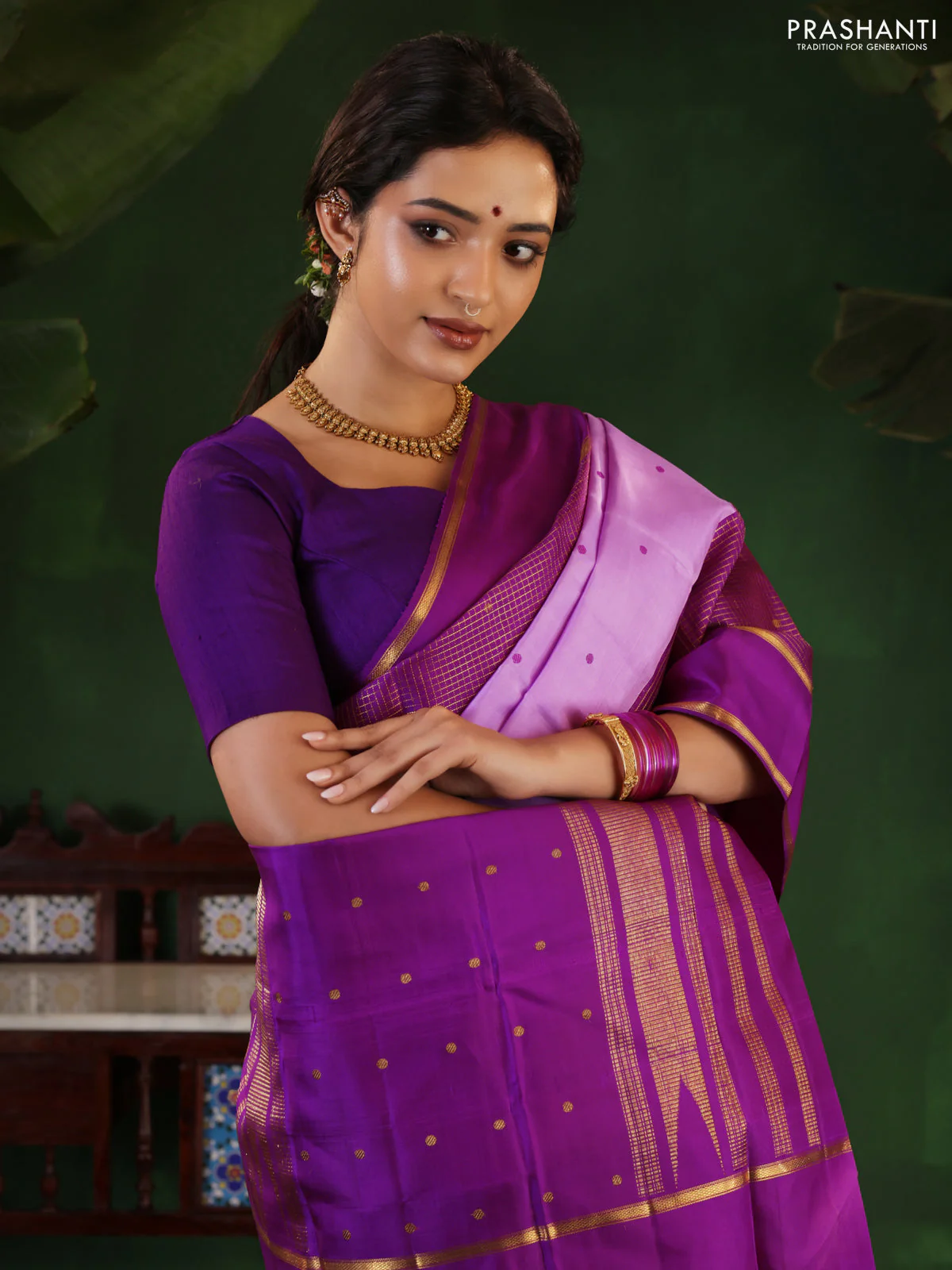 Lavender-Purple Pure Kanchipuram Silk Saree With Thread woven buttas & Long Zari Border - Image 3