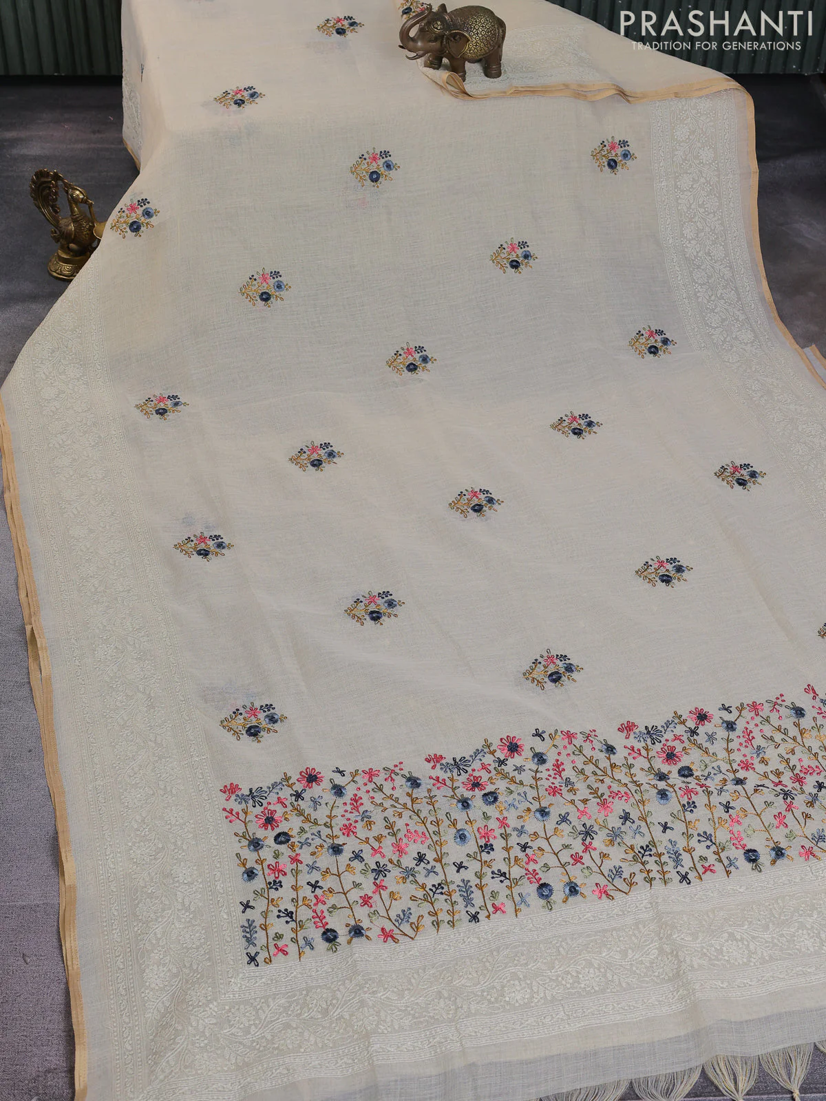 Linen cotton saree cream and grey with kantha stitch work and embroidered border - Image 2