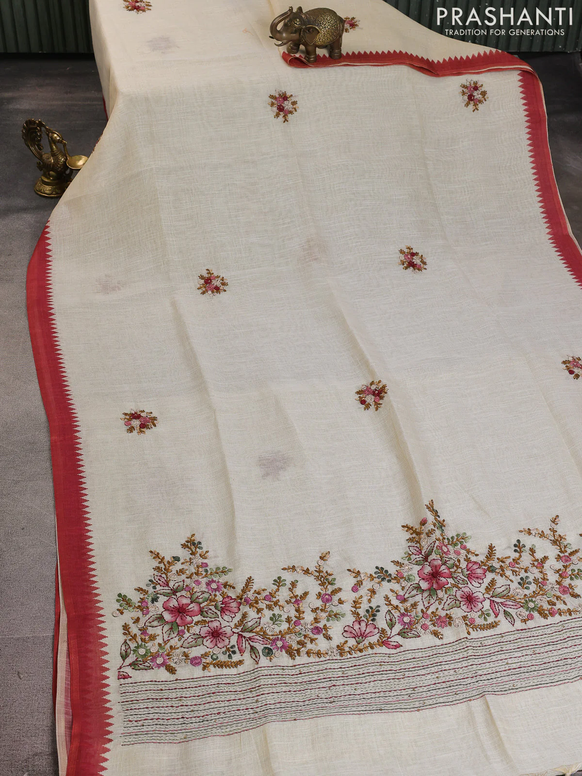 Linen cotton saree cream and pink shade with kantha stitch work and zari woven border - Image 2