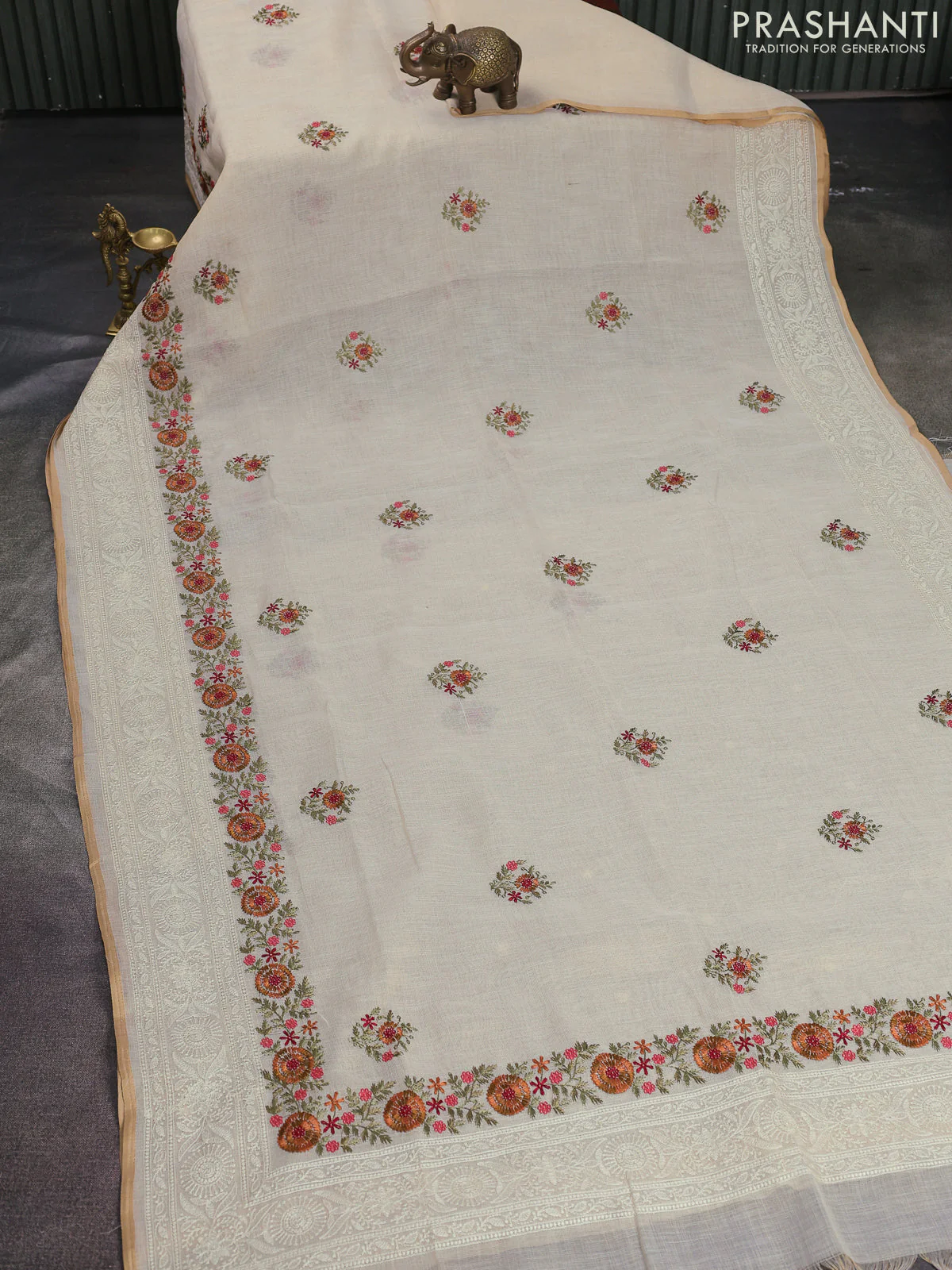 Linen cotton saree cream and rust shade with kantha stitch work and embroidered border - Image 2