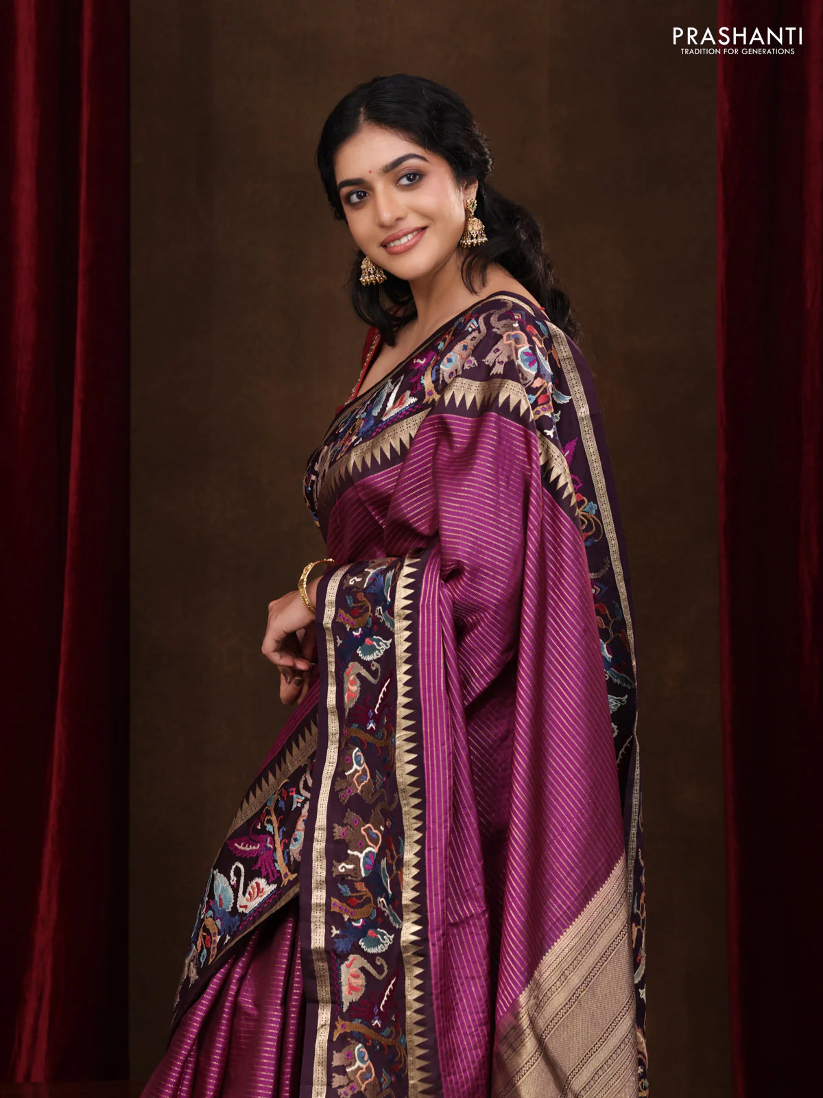 Magenta pink -Deep wine Pure kanchipuram silk saree with Border Embroidery - Image 4