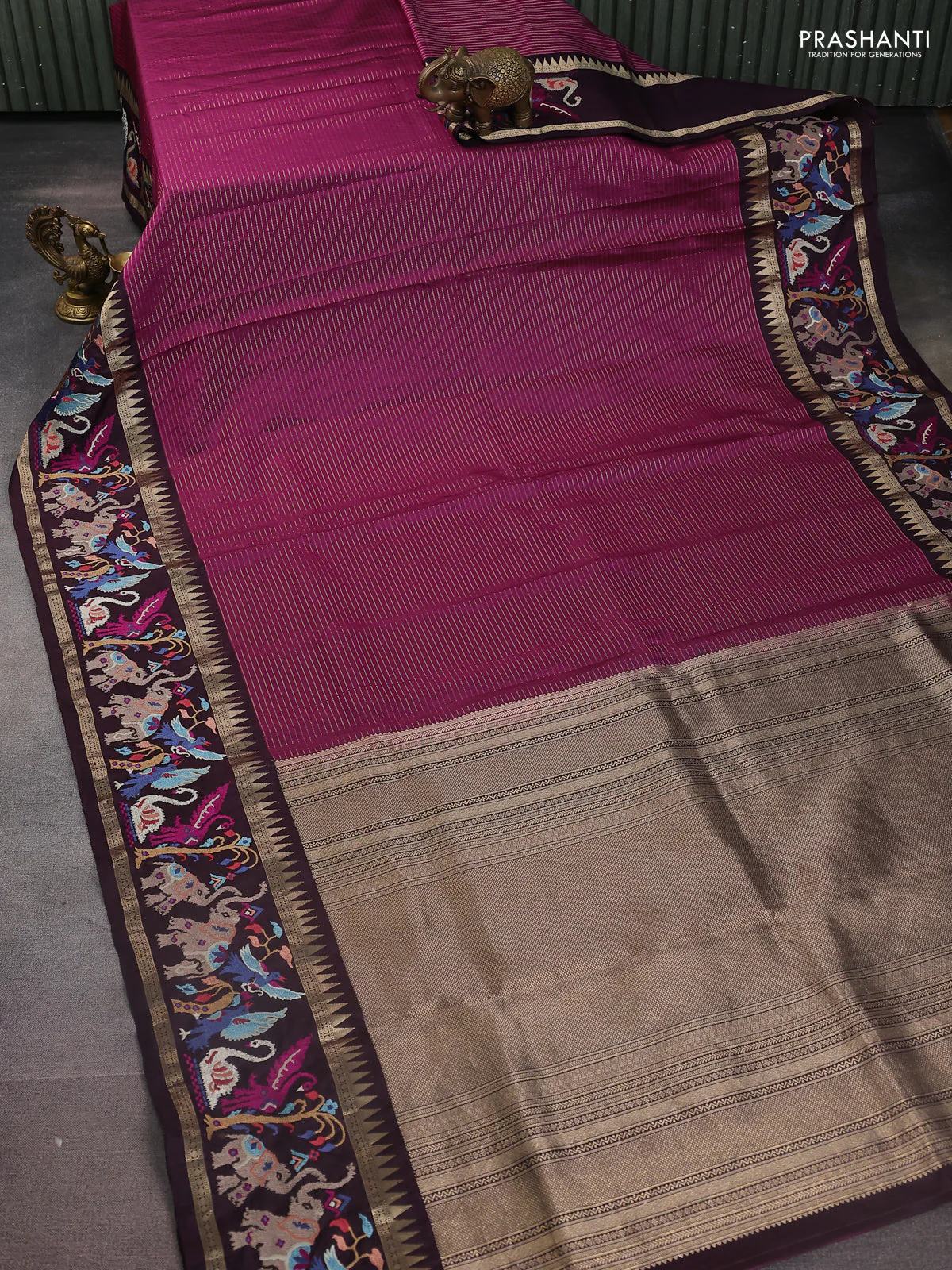 Magenta pink -Deep wine Pure kanchipuram silk saree with Border Embroidery - Image 7