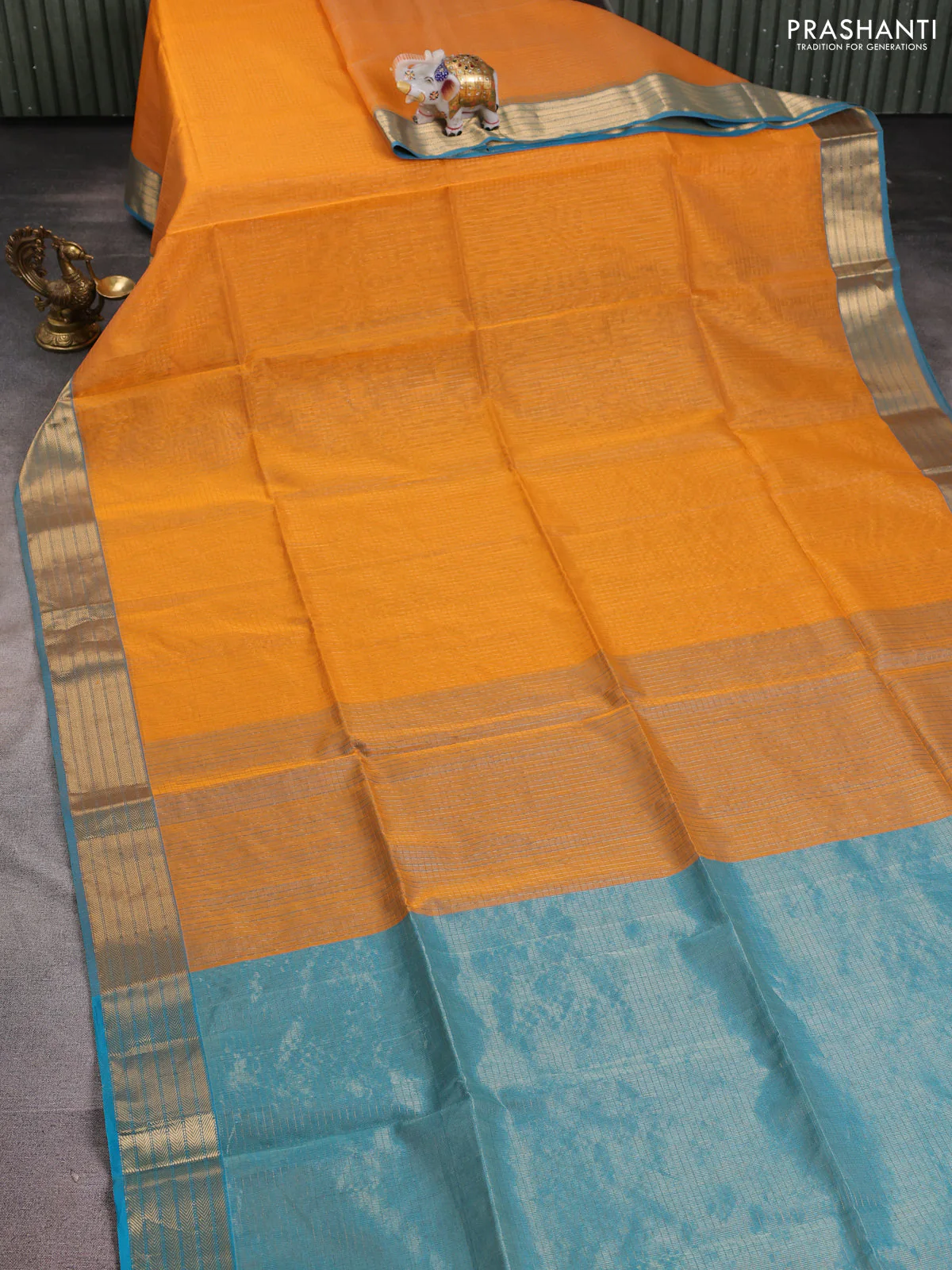Maheshwari silk cotton saree plae orange and teal blue with allover small zari checked pattern and zari woven border - Image 2