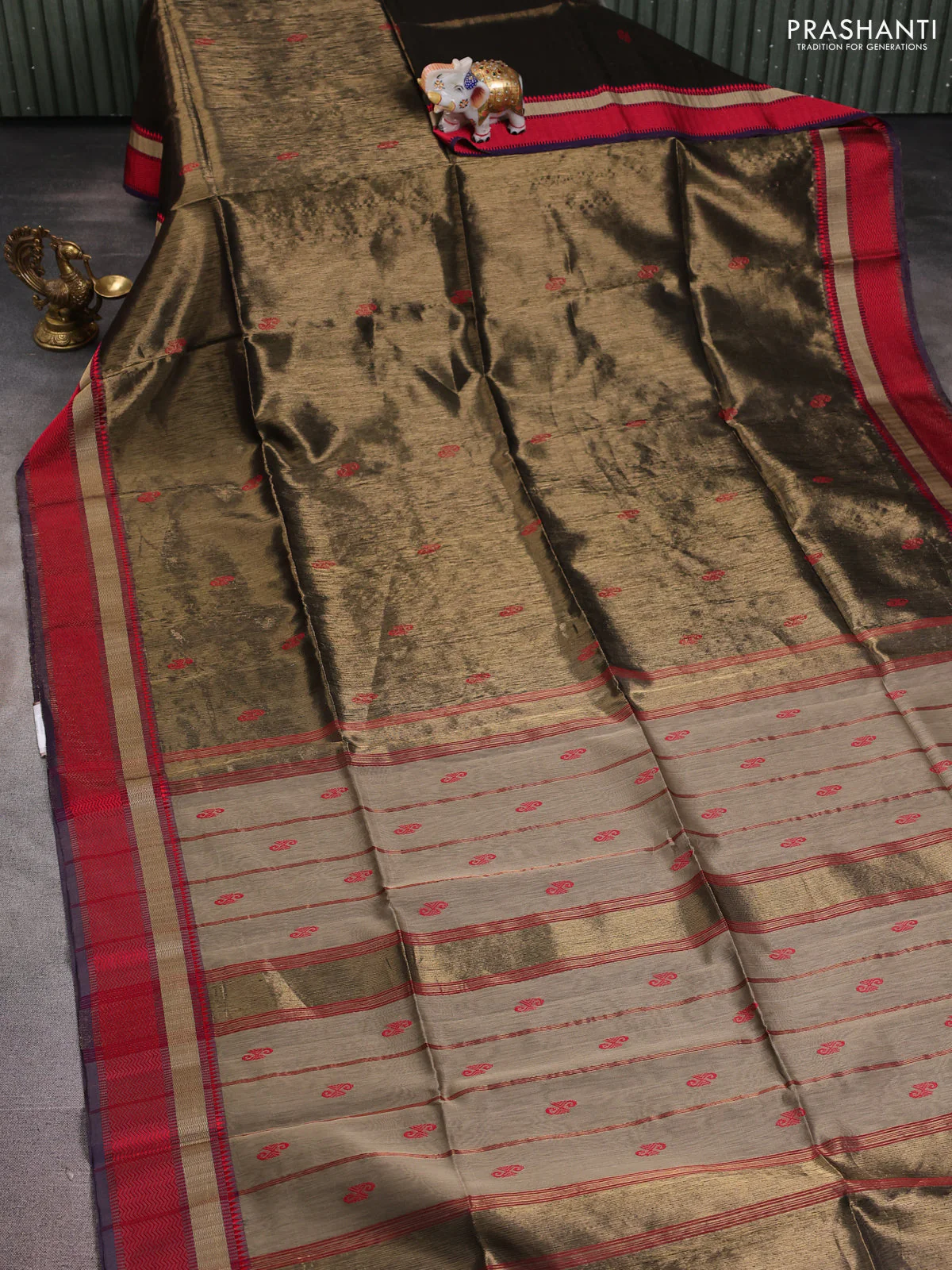 Maheshwari tissue silk cotton saree black and red violet with thread woven buttas and thread woven border - Image 2