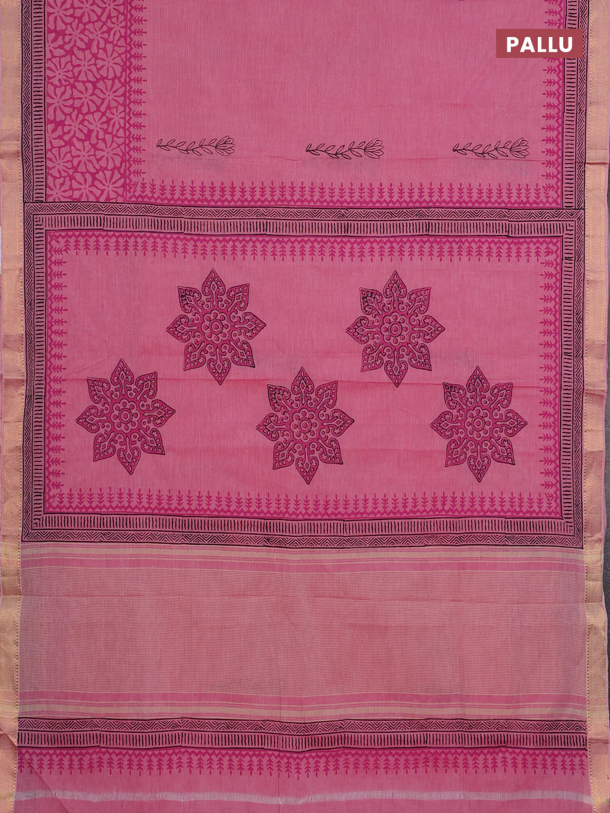 Mangalagiri cotton block printed saree light pink with butta prints and mangalgiri border - Image 3