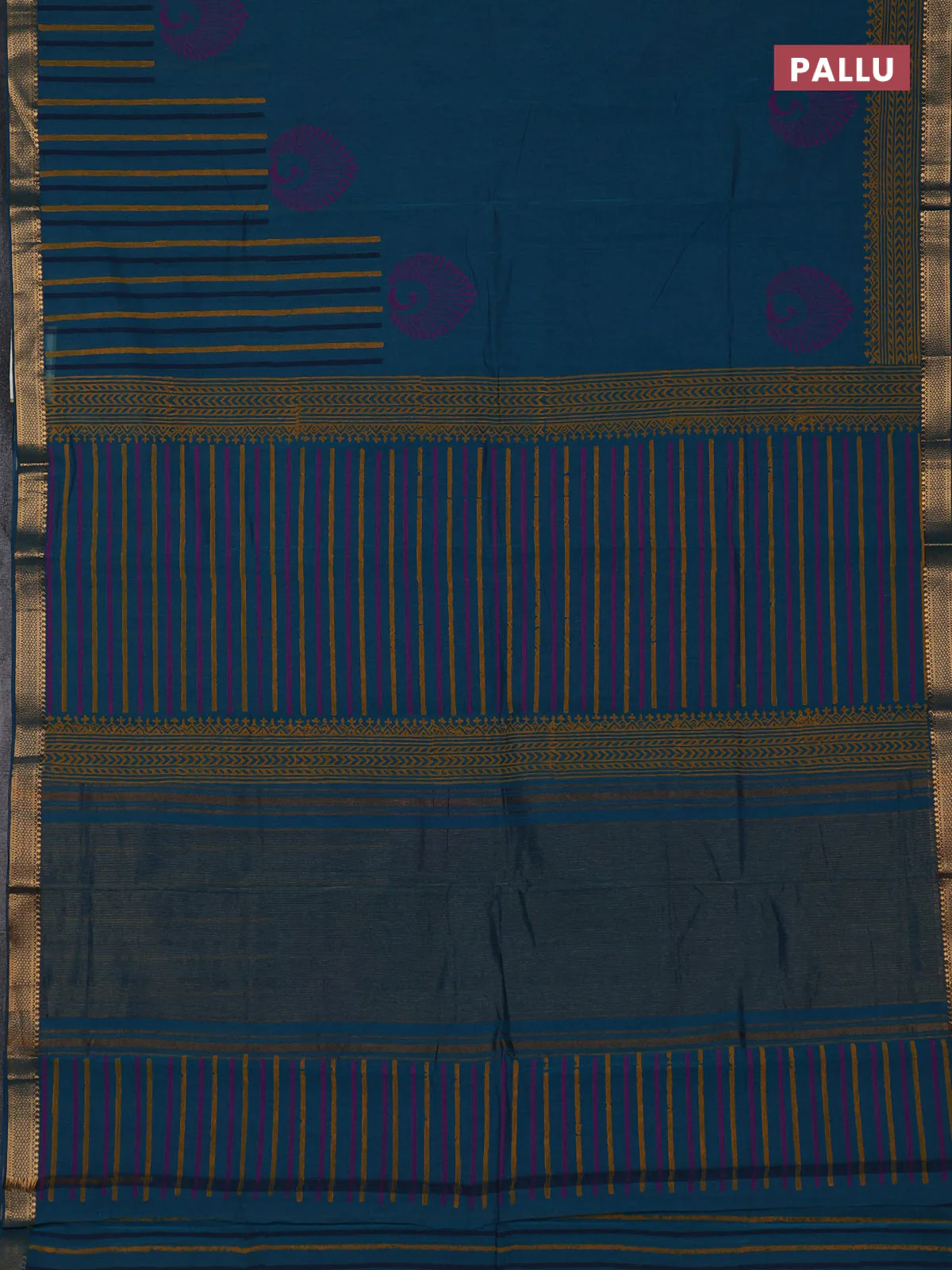 Mangalagiri cotton block printed saree peacock green with butta prints and mangalgiri border - Image 3