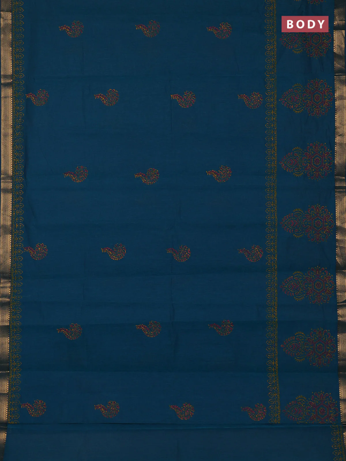 Mangalagiri cotton block printed saree peacock green with paisley butta prints and mangalgiri border - Image 2