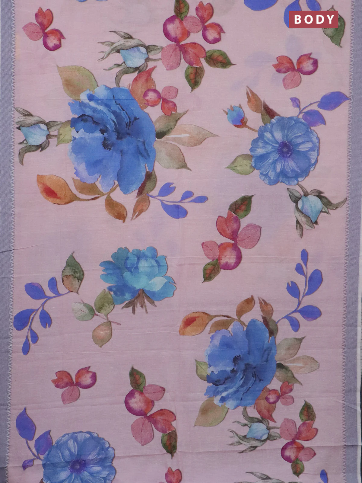 Mangalgiri cotton saree baby pink and off white grey with allover floral prints and thread woven border - Image 2