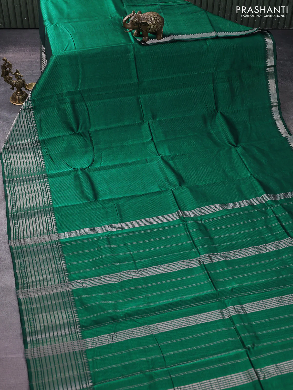 Mangalgiri silk cotton saree green and dark peach with palin body and silver zari woven border - Image 2