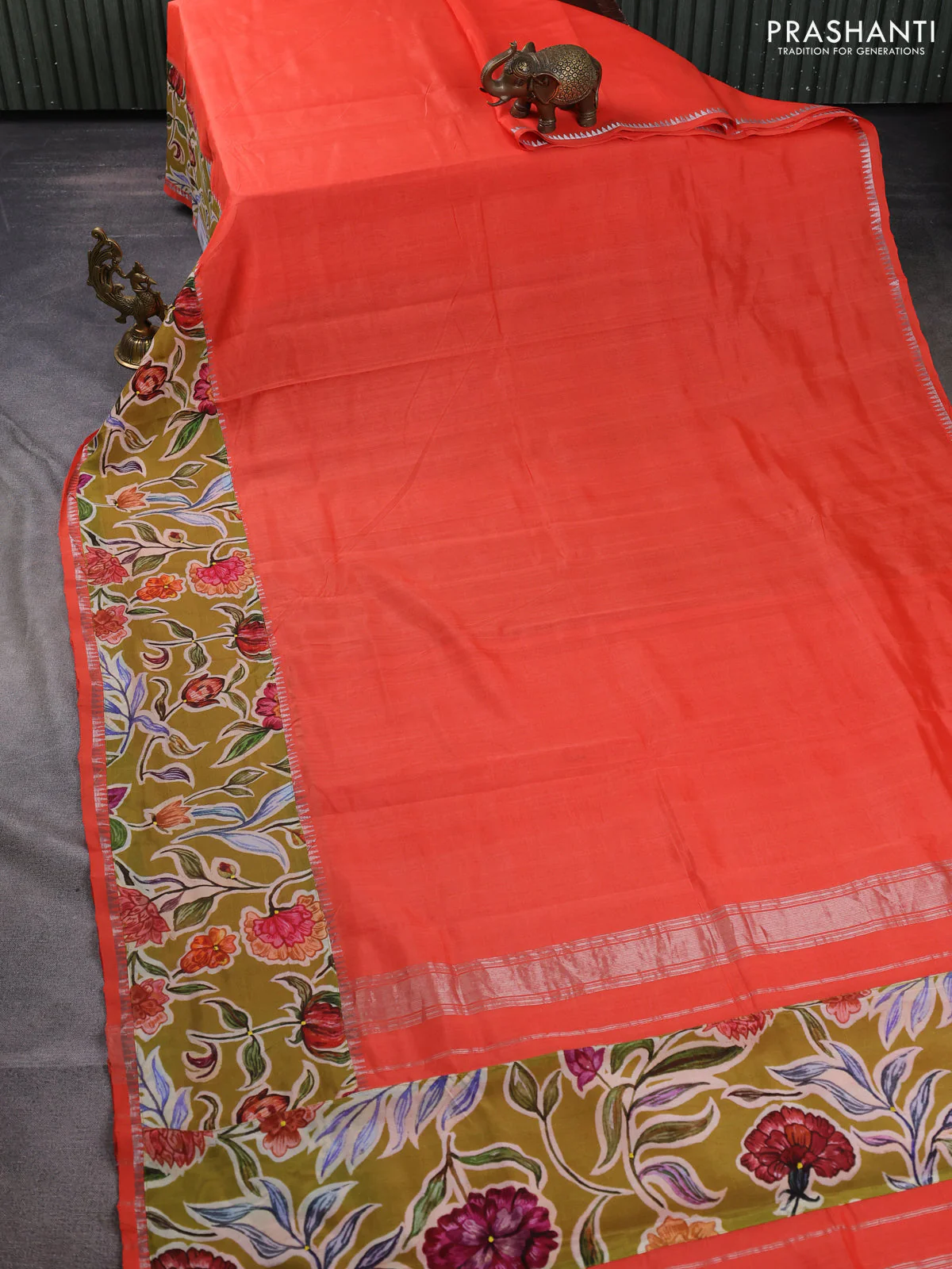 Mangalgiri silk cotton saree orange and mustard green with plain body and temple design kalamkari printed applique border - Image 2