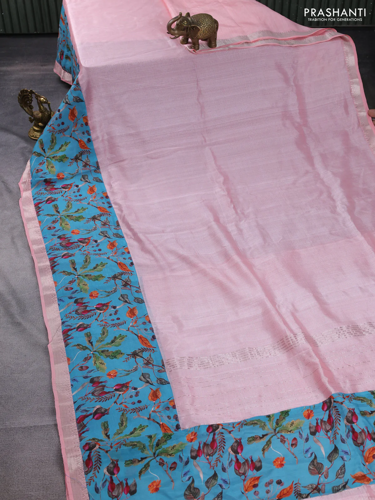 Mangalgiri silk cotton saree peach pink and blue with plain body and long kalamkari printed applique border - Image 2