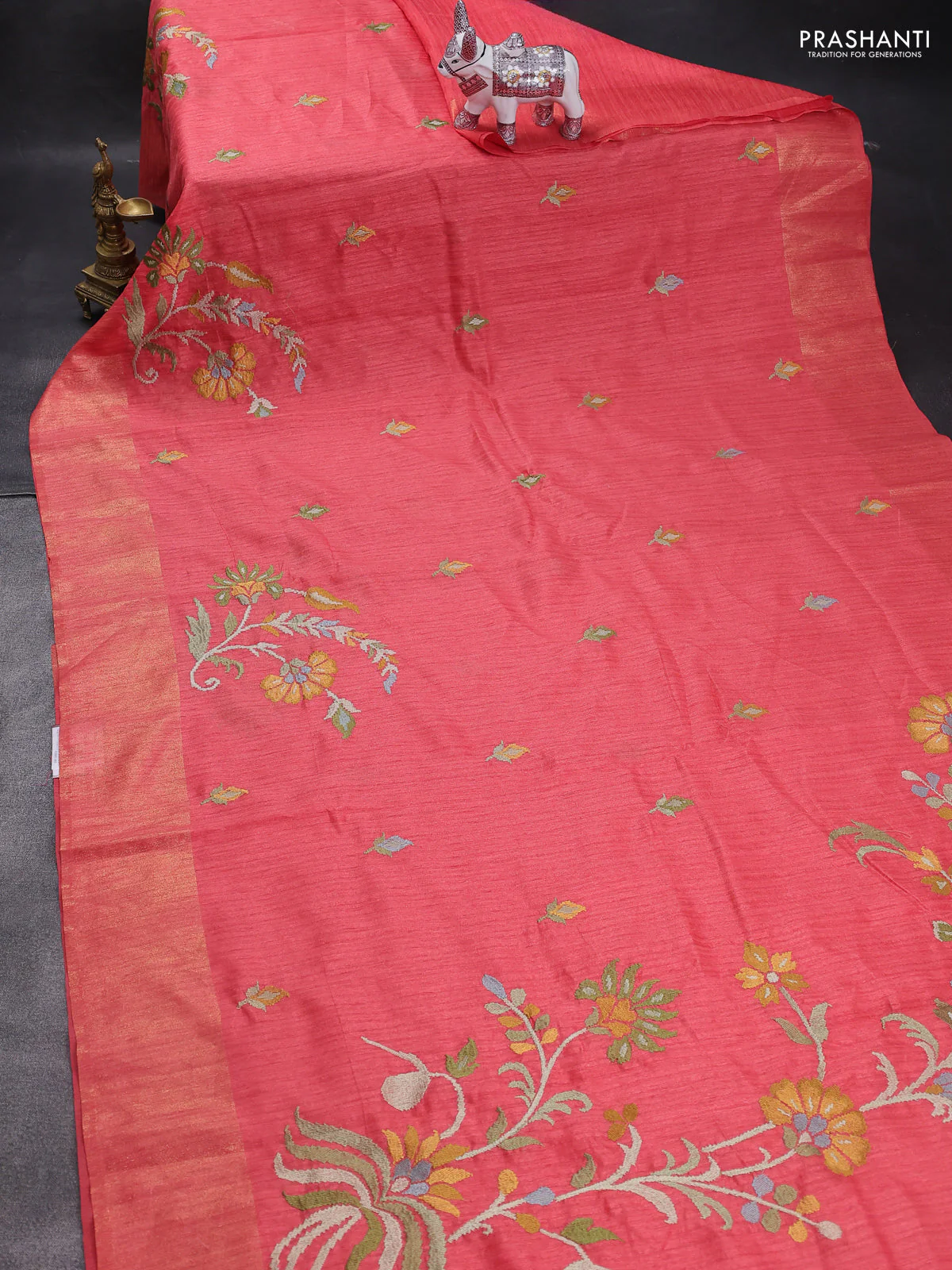 Matka tussar saree peach pink with floral embroidery and zari woven border - Image 2