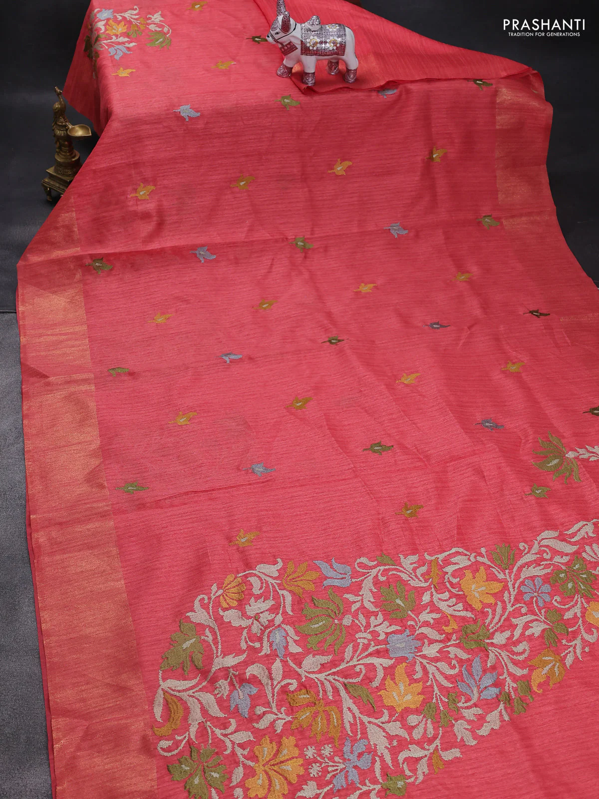 Matka tussar saree peach pink with floral embroidery and zari woven border - Image 2