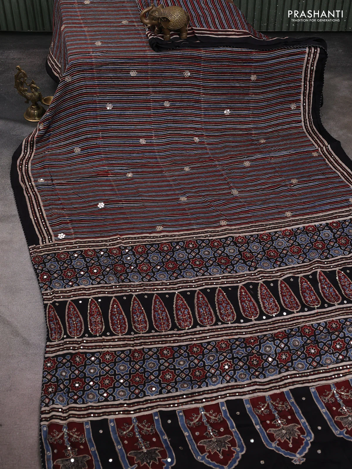 Modal silk saree black with allover ajrakh prints & sequin work and sequin embroidered work pallu - Image 2