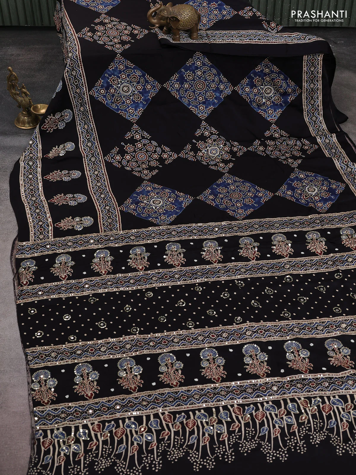 Modal silk saree black with allover ajrakh prints & sequin work and sequin embroidered work pallu - Image 2